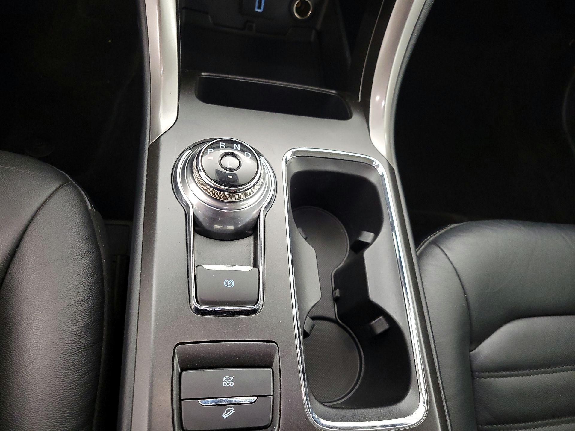 Thumbnail: 2018 Ford Fusion - 17