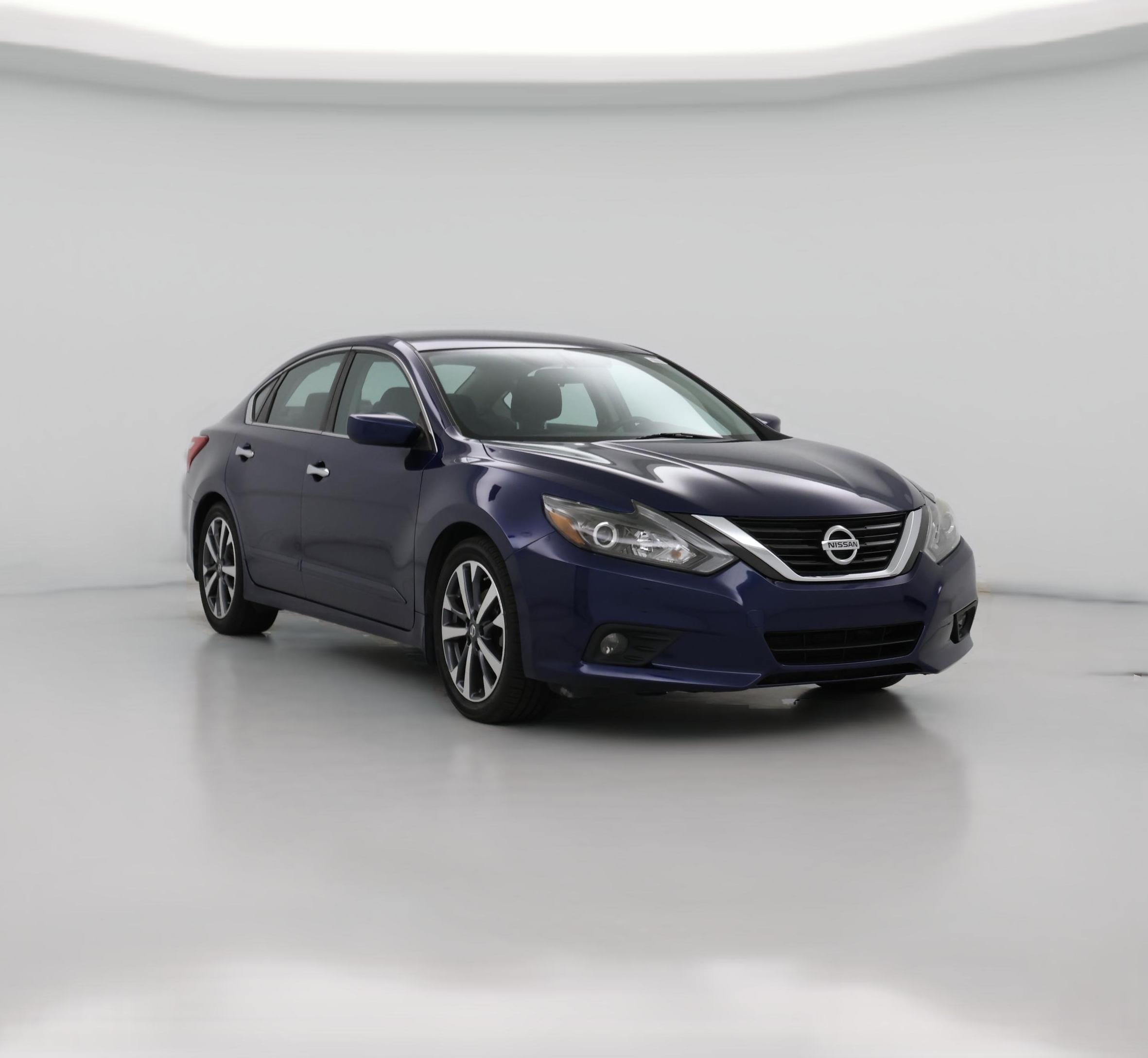 Thumbnail: 2016 Nissan Altima - 1