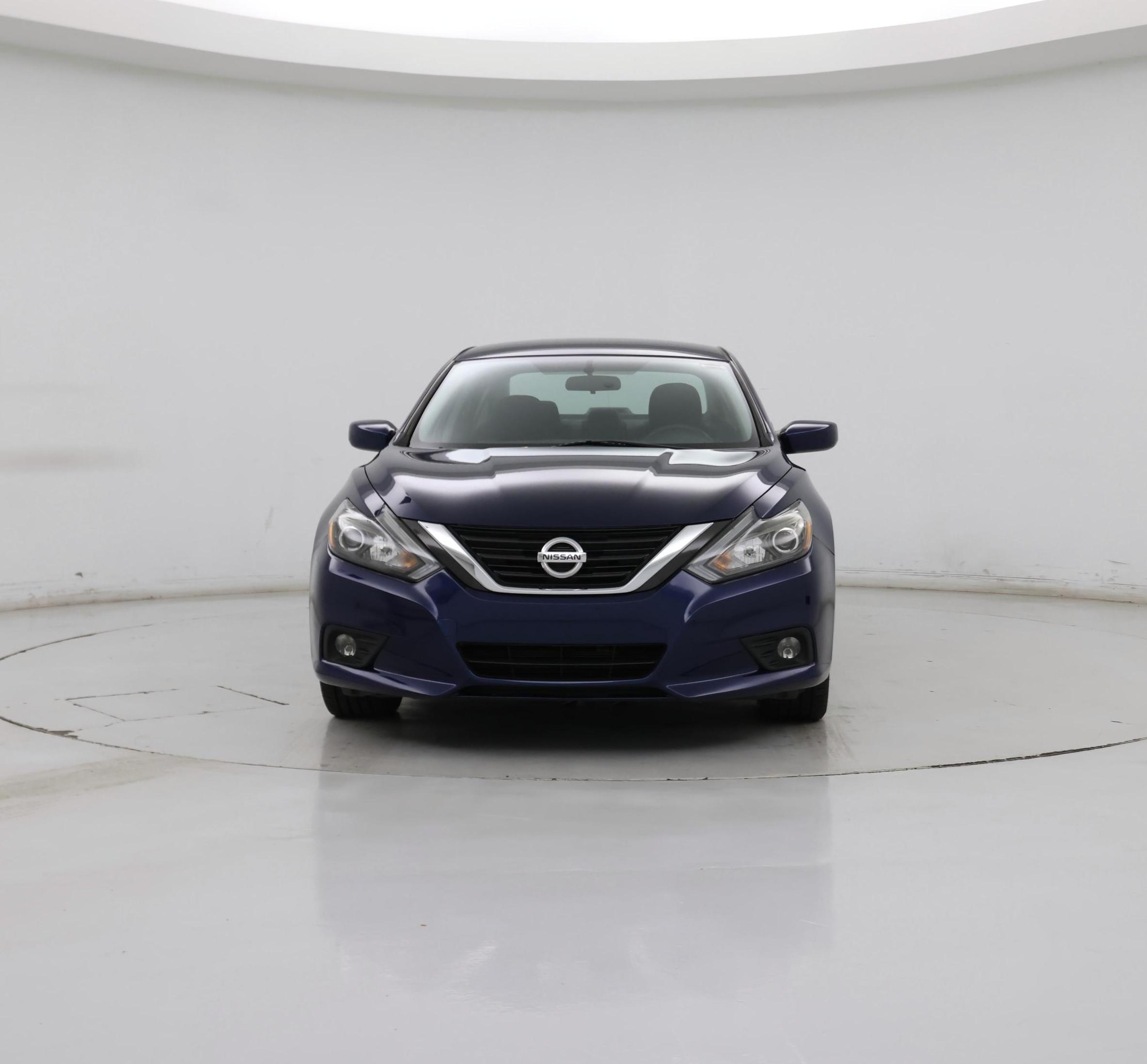 Thumbnail: 2016 Nissan Altima - 5