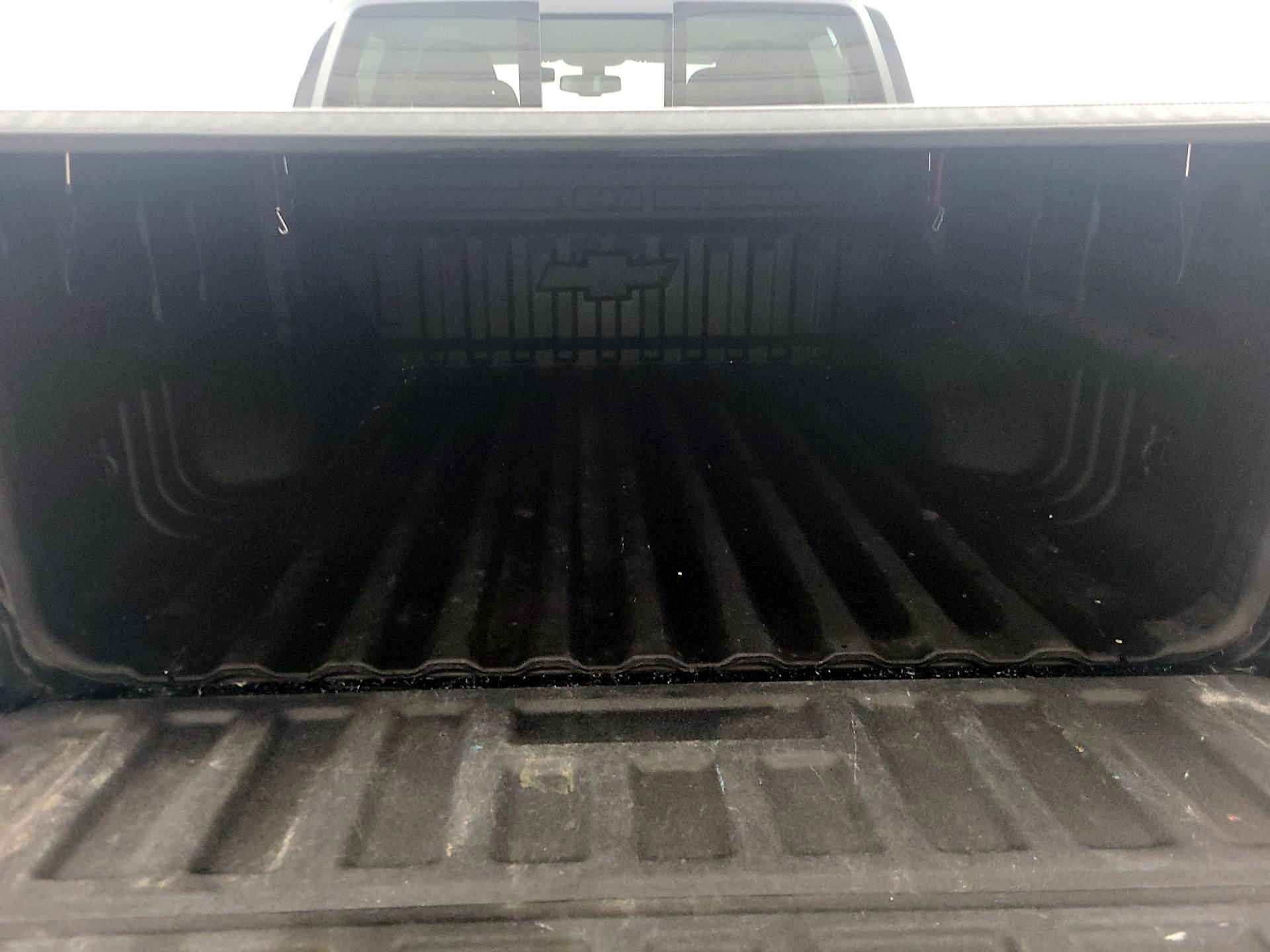 Thumbnail: 2019 Chevrolet Colorado - 20