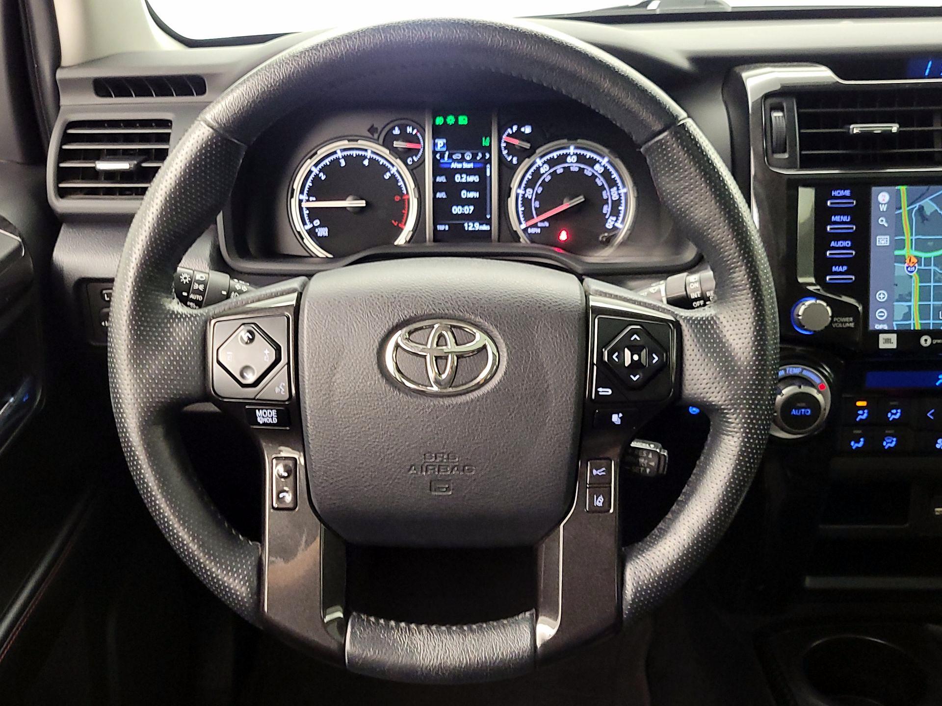 Thumbnail: 2023 Toyota 4Runner - 10