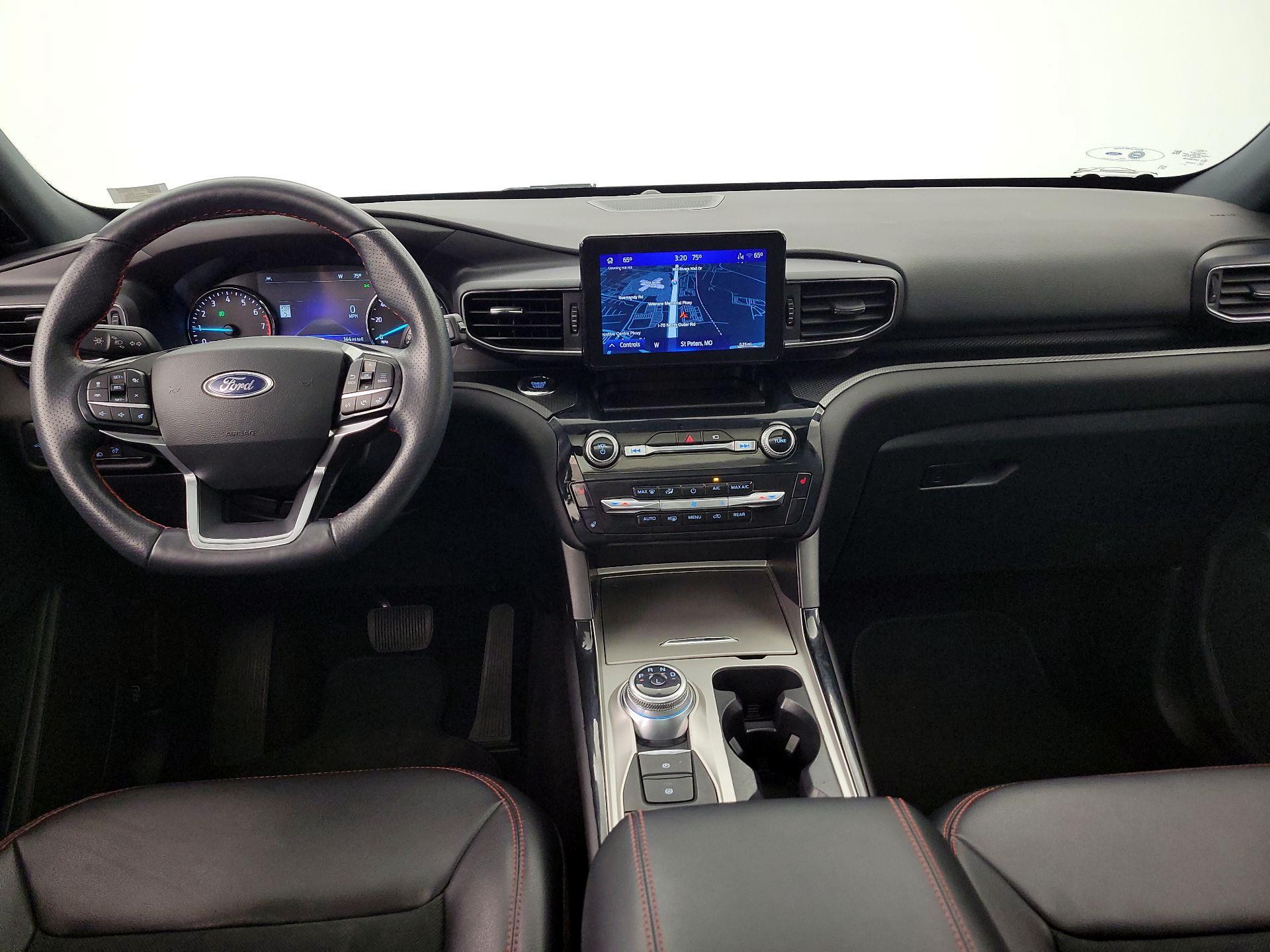 Thumbnail: 2022 Ford Explorer - 9