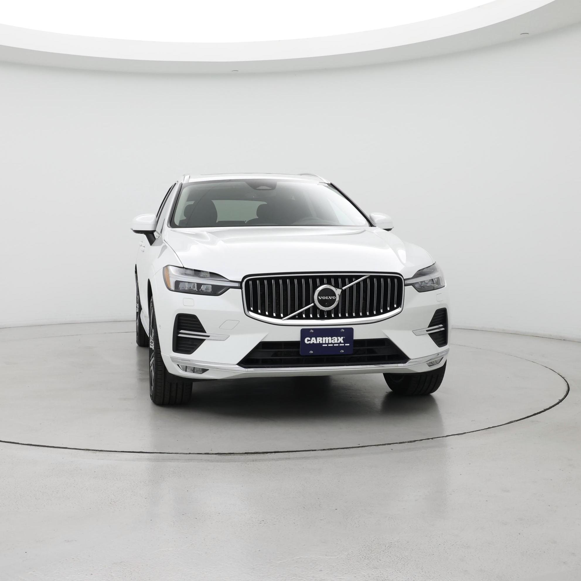 Thumbnail: 2022 Volvo XC60 - 5