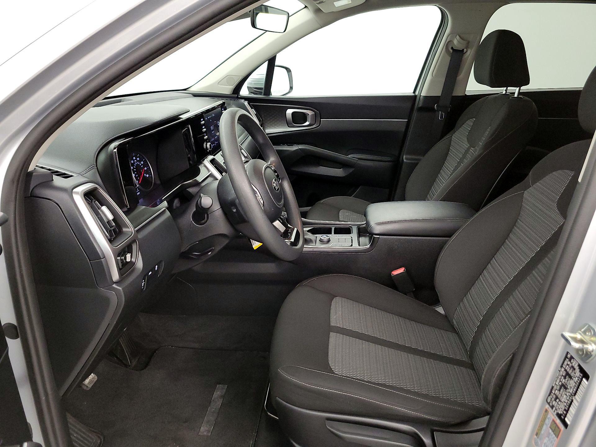 Thumbnail: 2021 Kia Sorento - 11