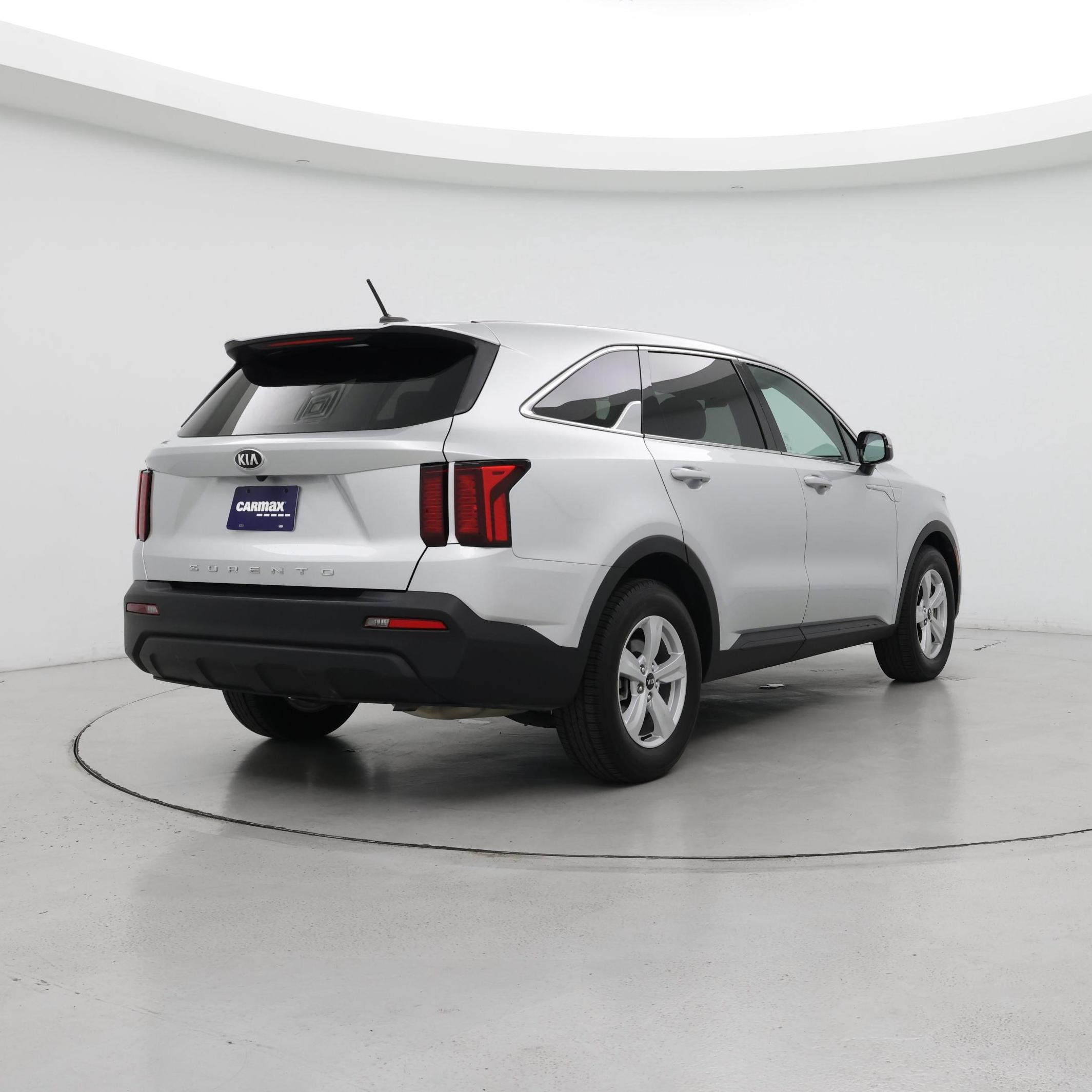 Thumbnail: 2021 Kia Sorento - 8