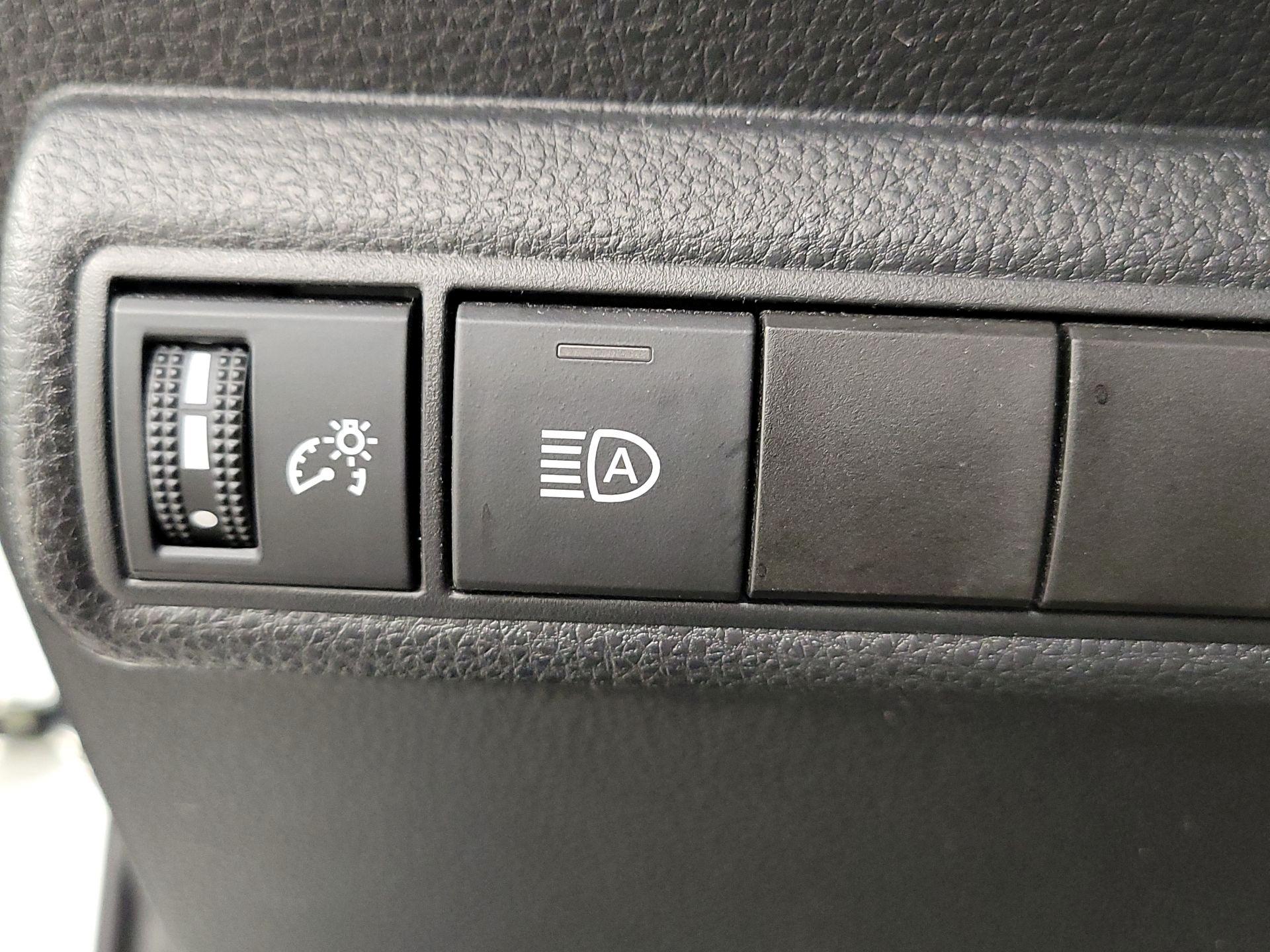 Thumbnail: 2020 Toyota Corolla - 13