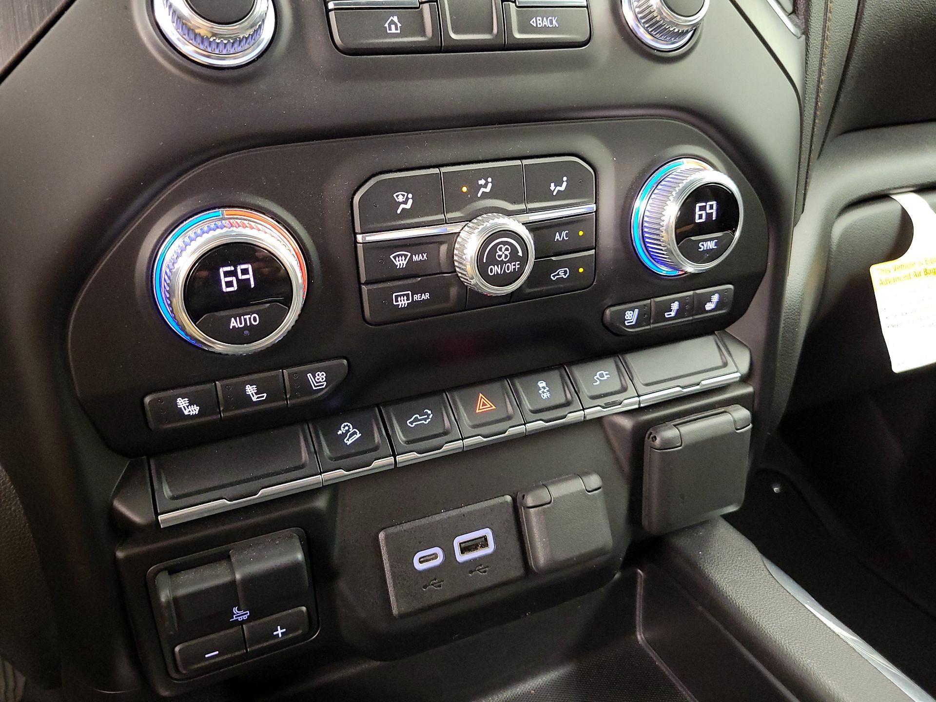 Thumbnail: 2021 GMC Sierra 1500 - 16