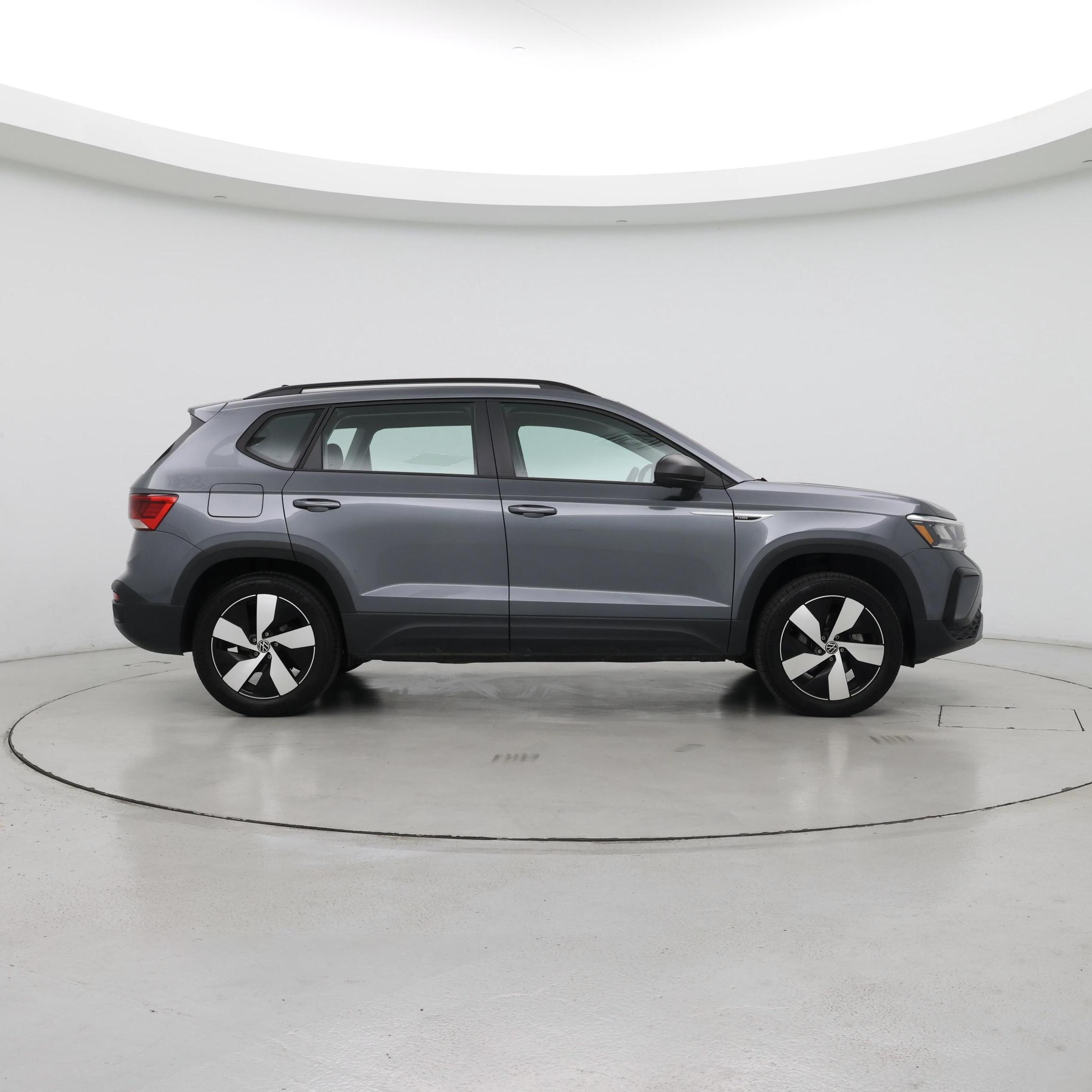 Thumbnail: 2023 Volkswagen Taos - 7