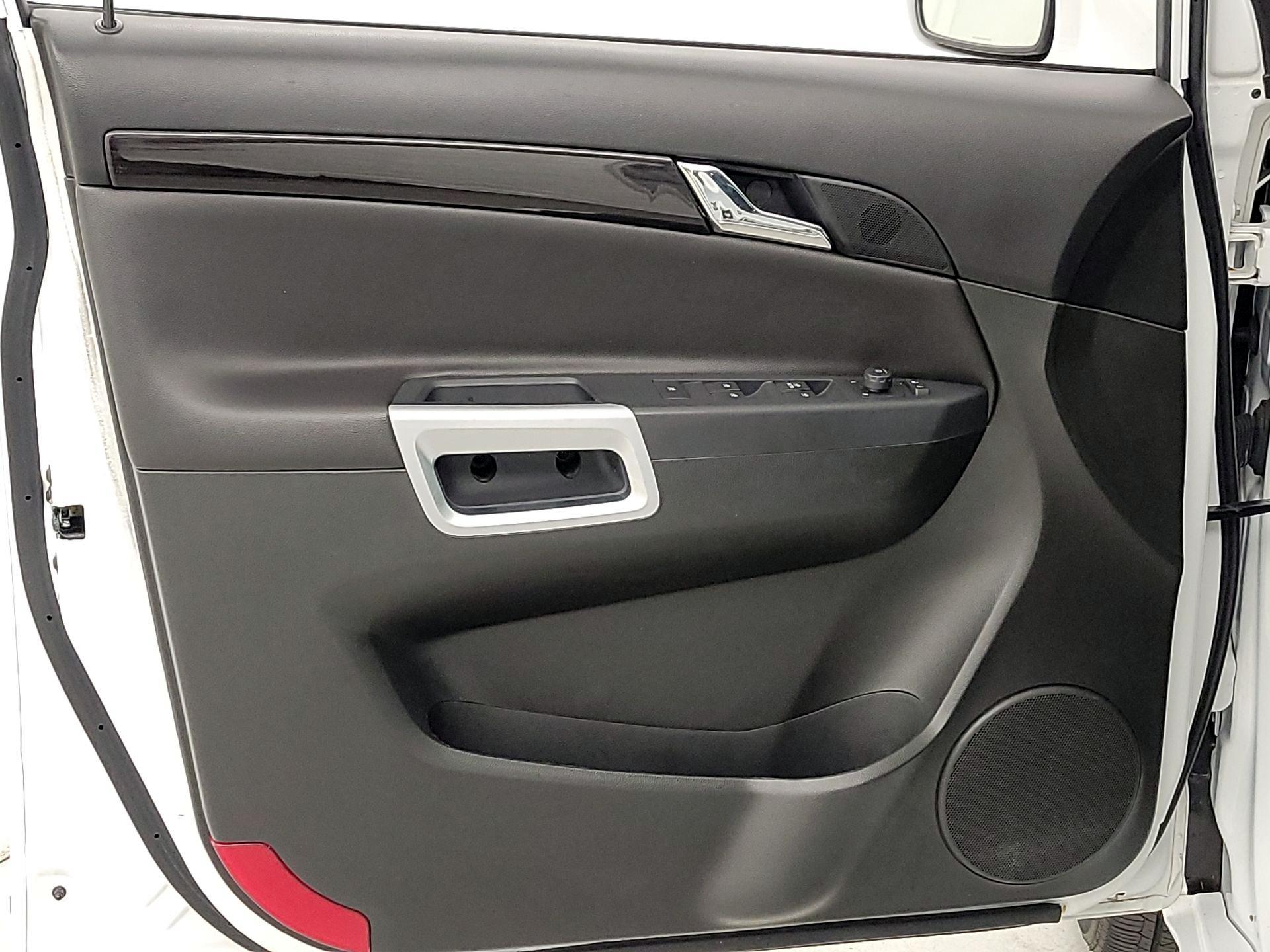 Thumbnail: 2014 Chevrolet Captiva Sport - 12