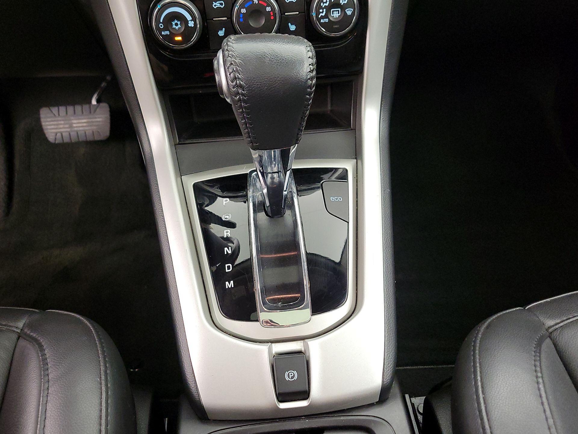 Thumbnail: 2014 Chevrolet Captiva Sport - 17