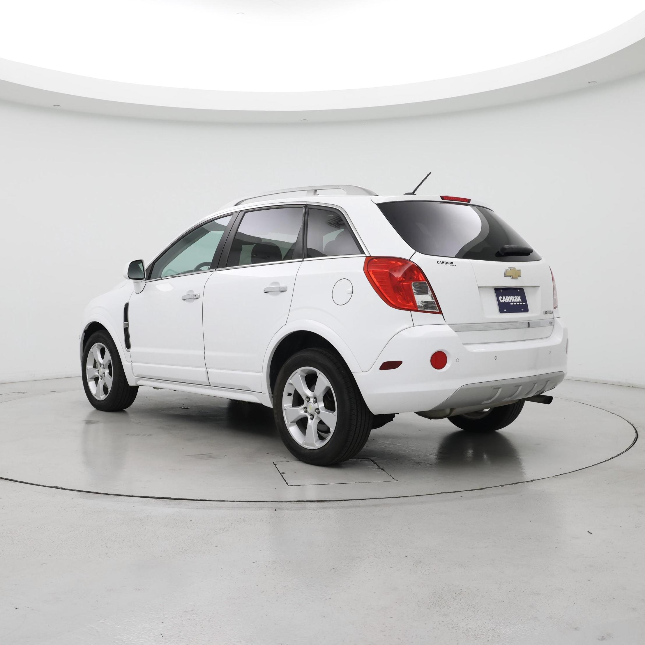 Thumbnail: 2014 Chevrolet Captiva Sport - 2
