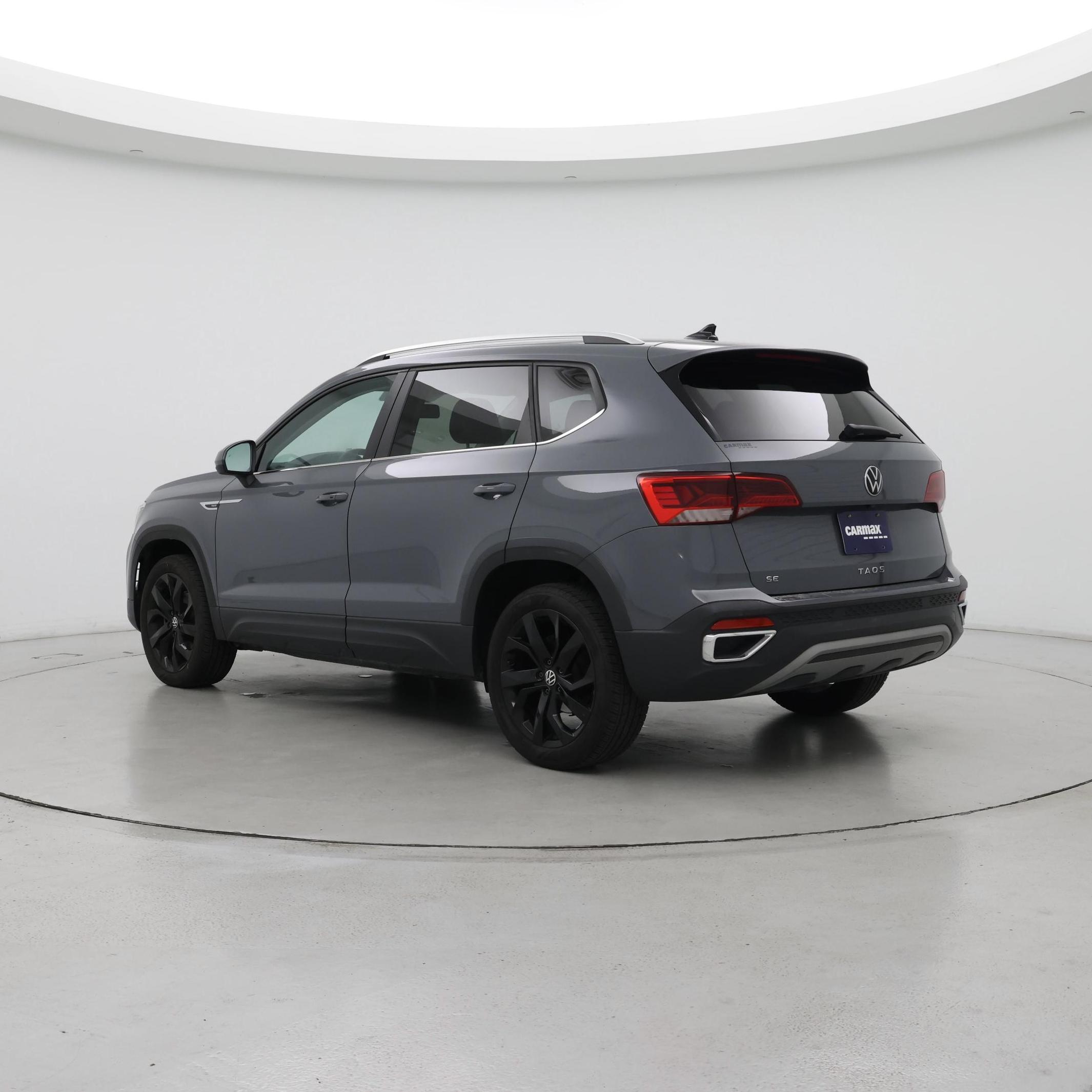 Thumbnail: 2022 Volkswagen Taos - 2