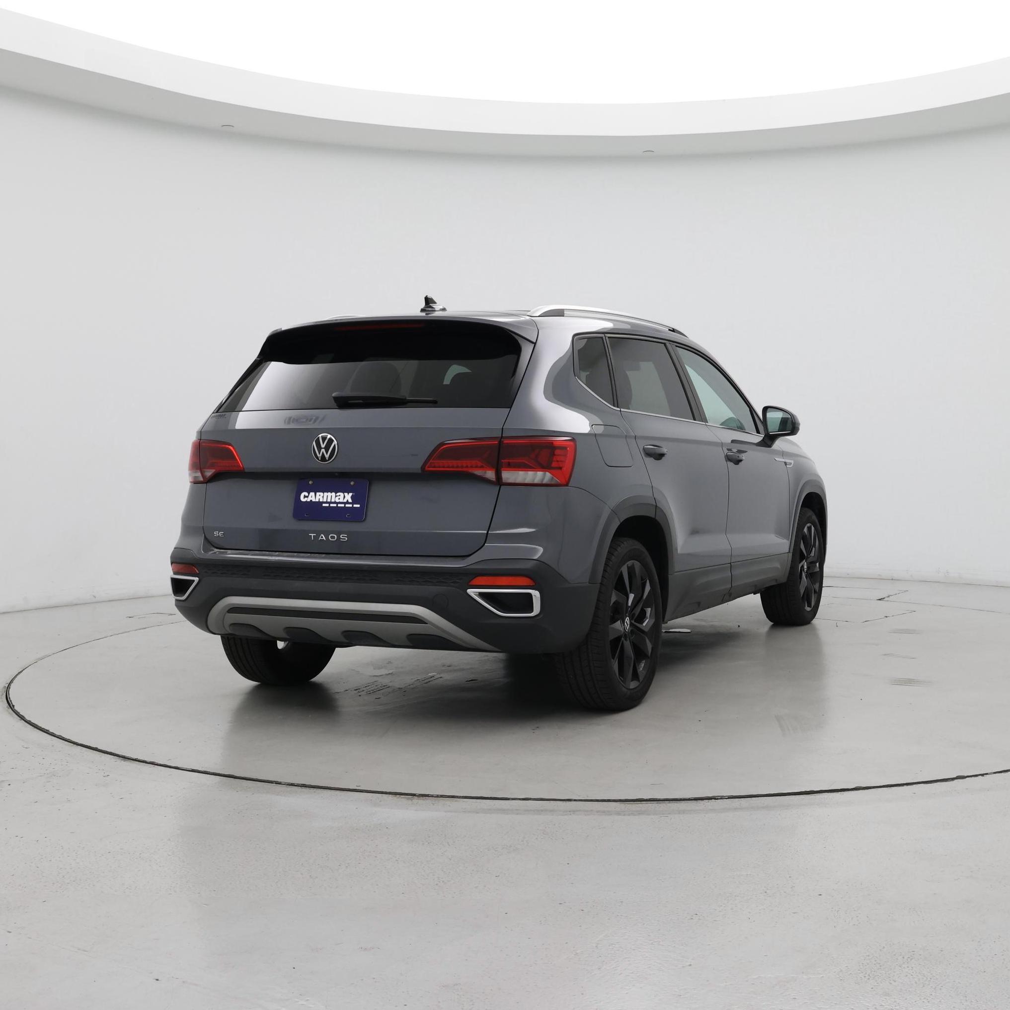 Thumbnail: 2022 Volkswagen Taos - 8