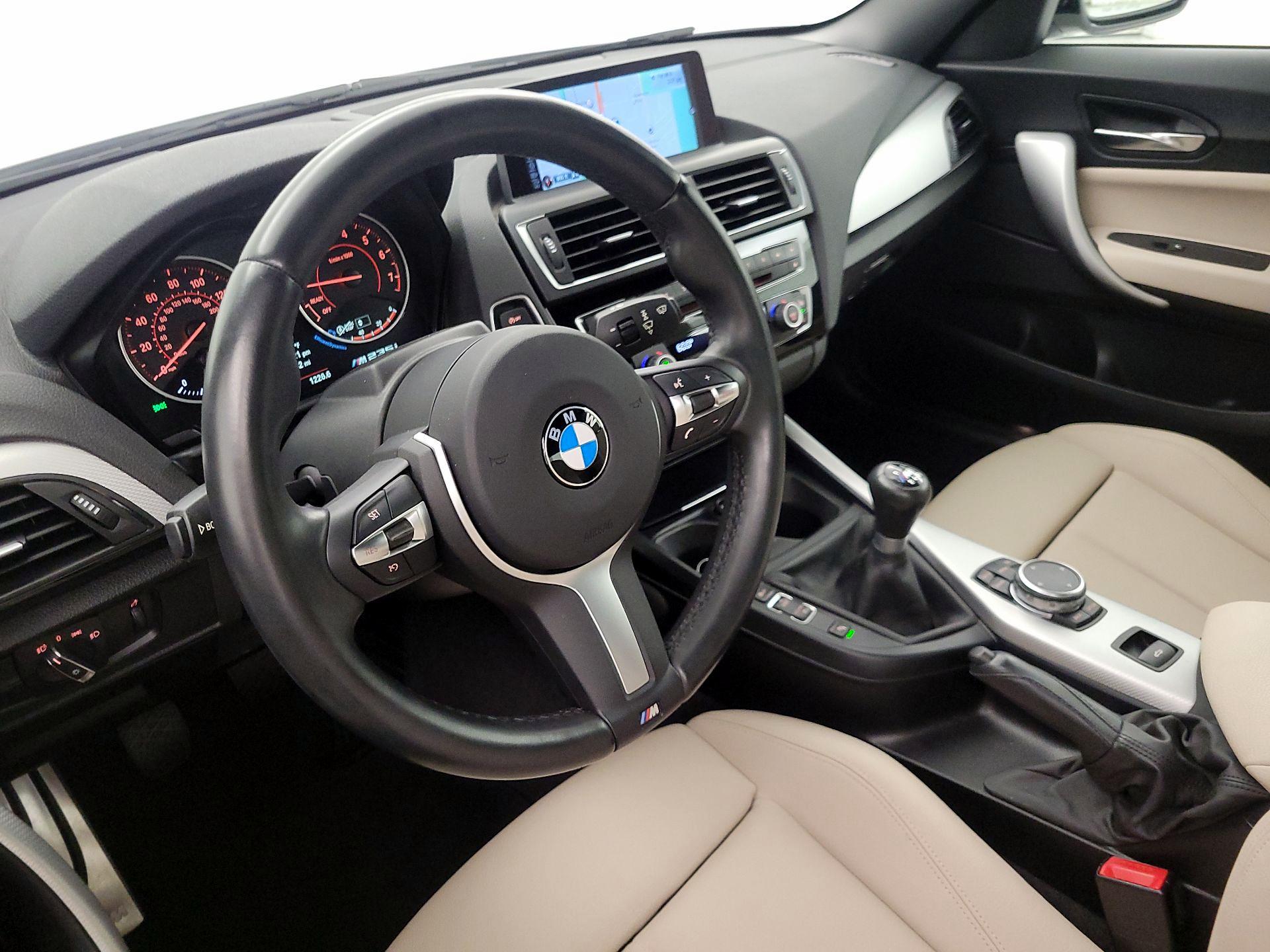 Thumbnail: 2016 BMW 2 Series - 9