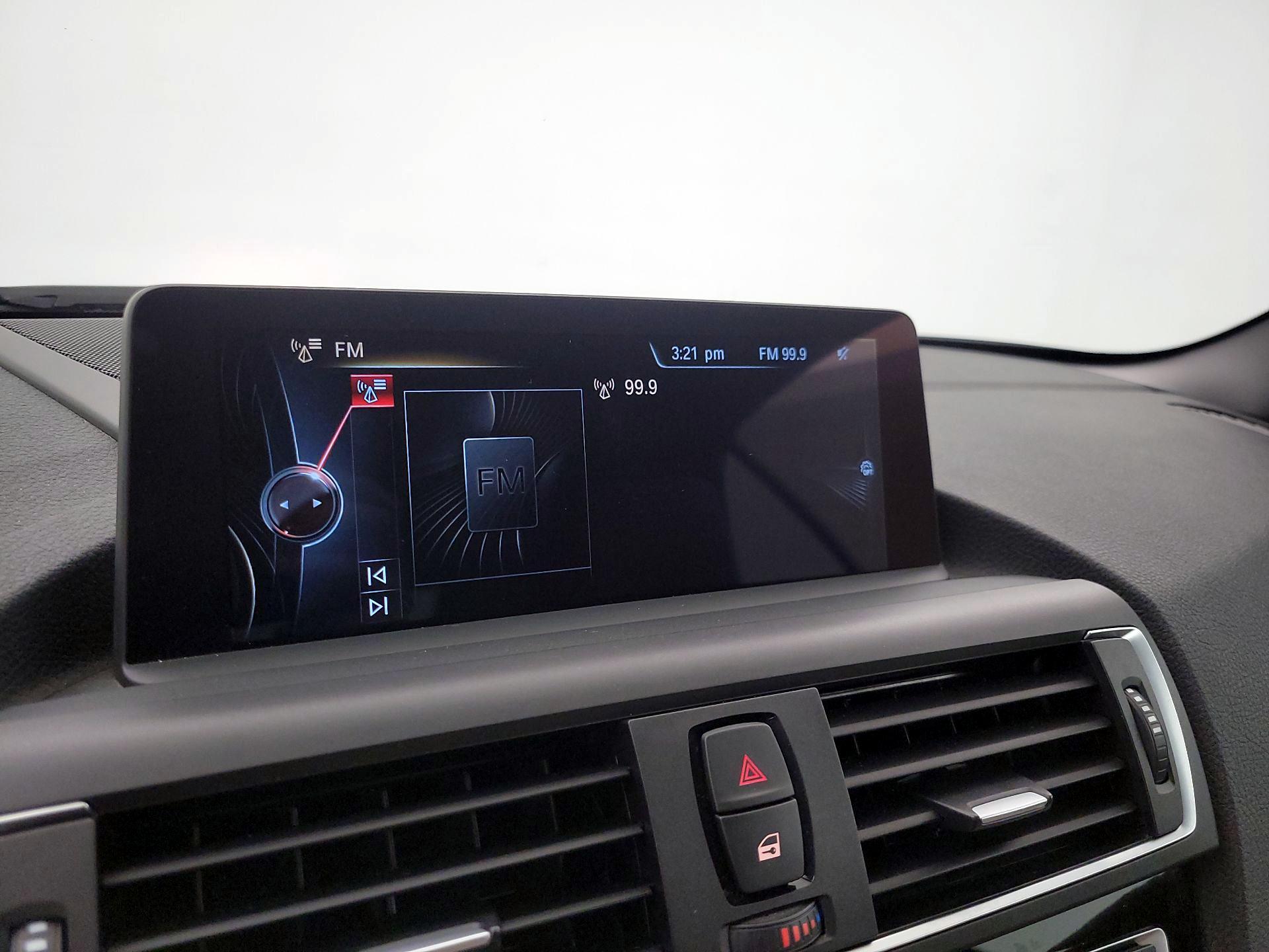 Thumbnail: 2016 BMW 2 Series - 16
