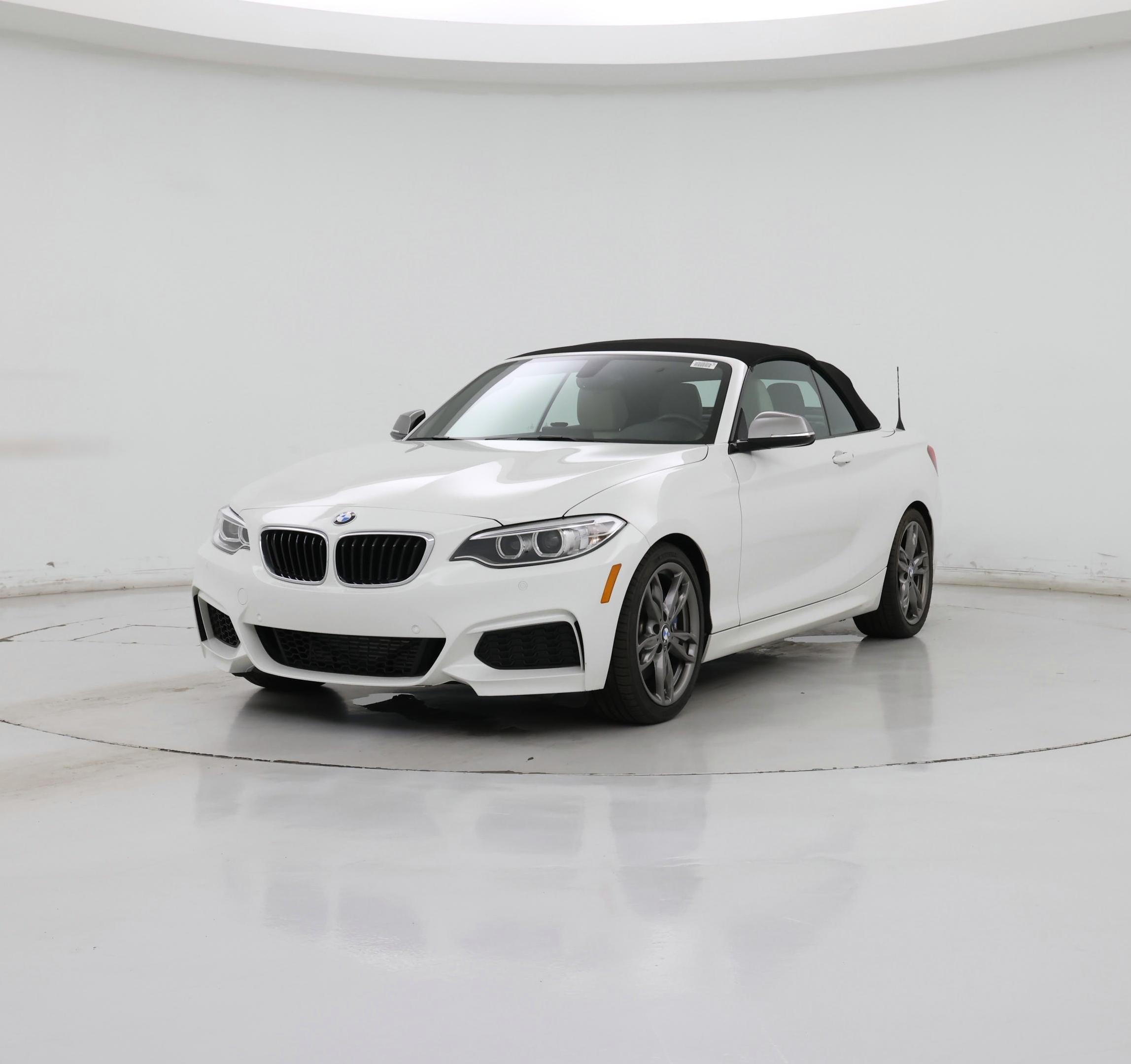 Thumbnail: 2016 BMW 2 Series - 4