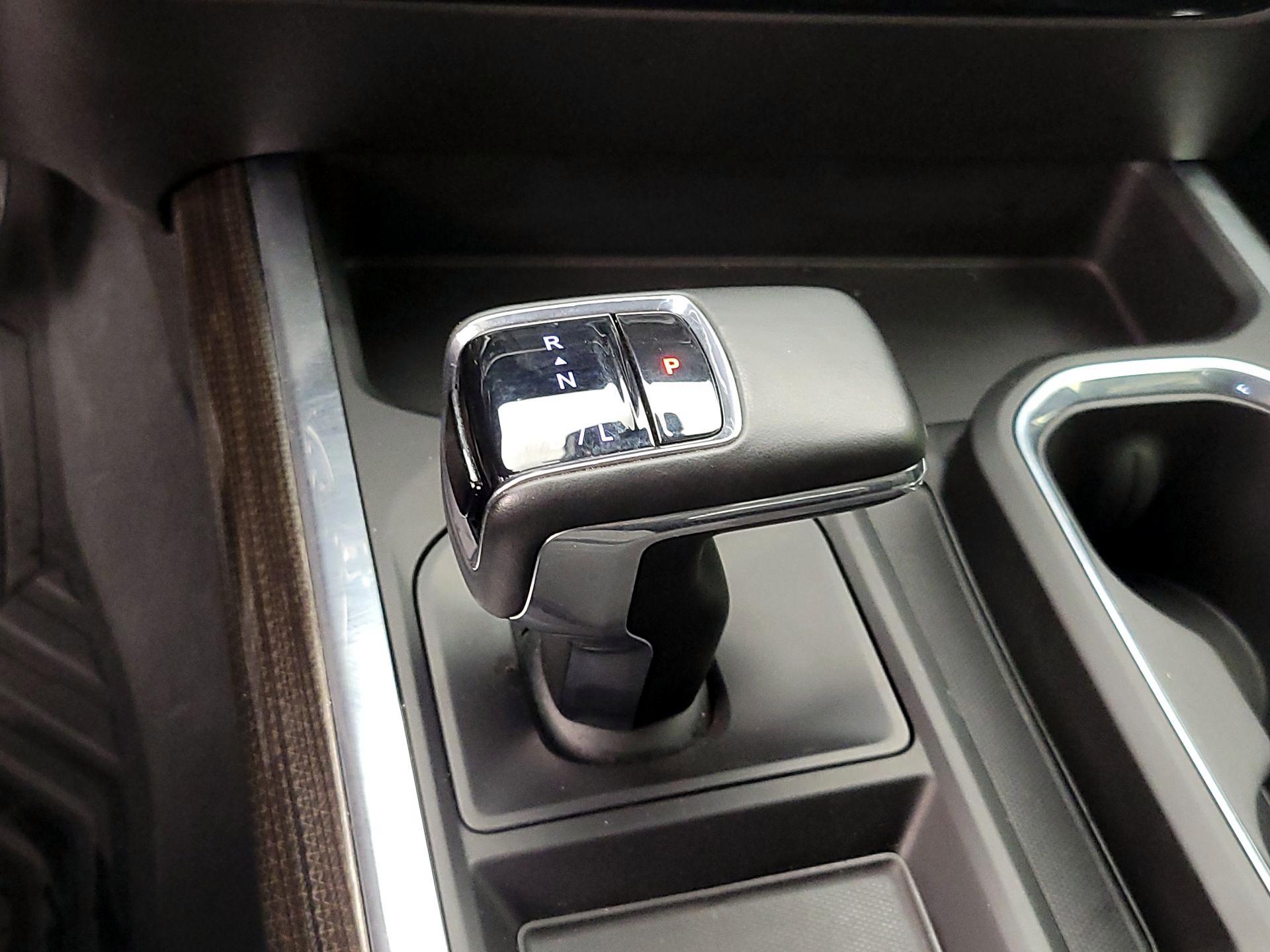 Thumbnail: 2023 Chevrolet Silverado 1500 - 17