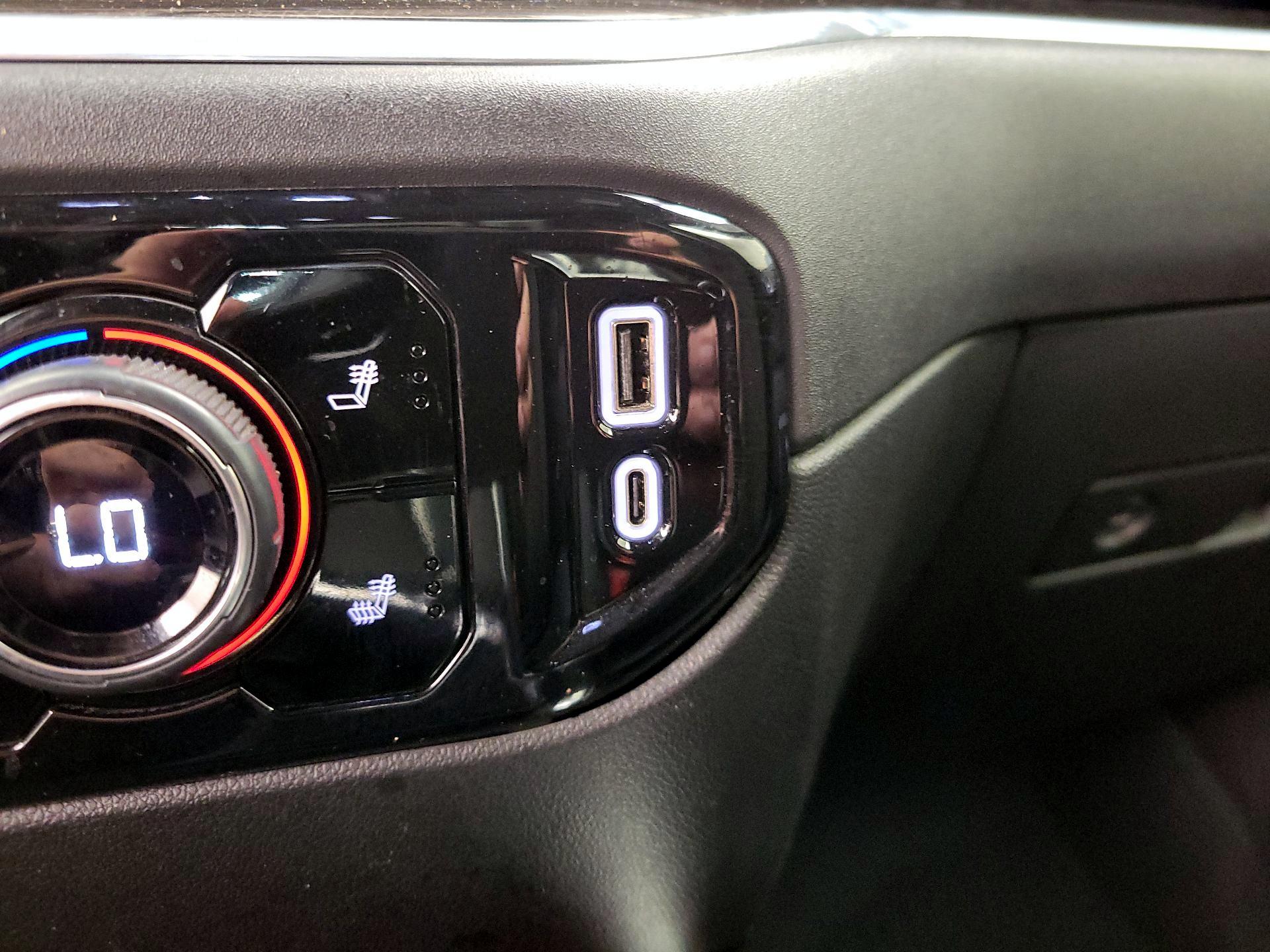 Thumbnail: 2023 Chevrolet Silverado 1500 - 18