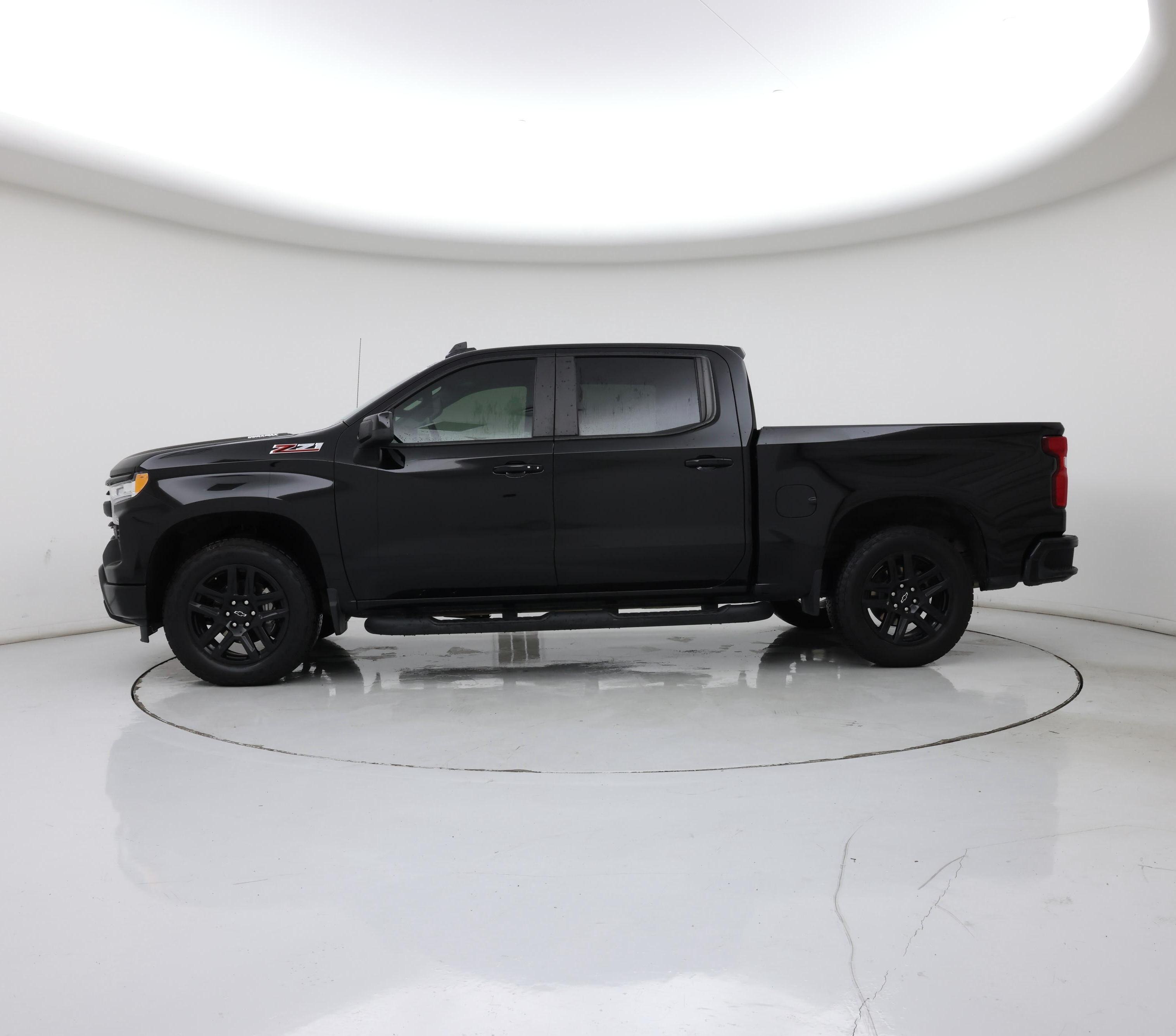 Thumbnail: 2023 Chevrolet Silverado 1500 - 3