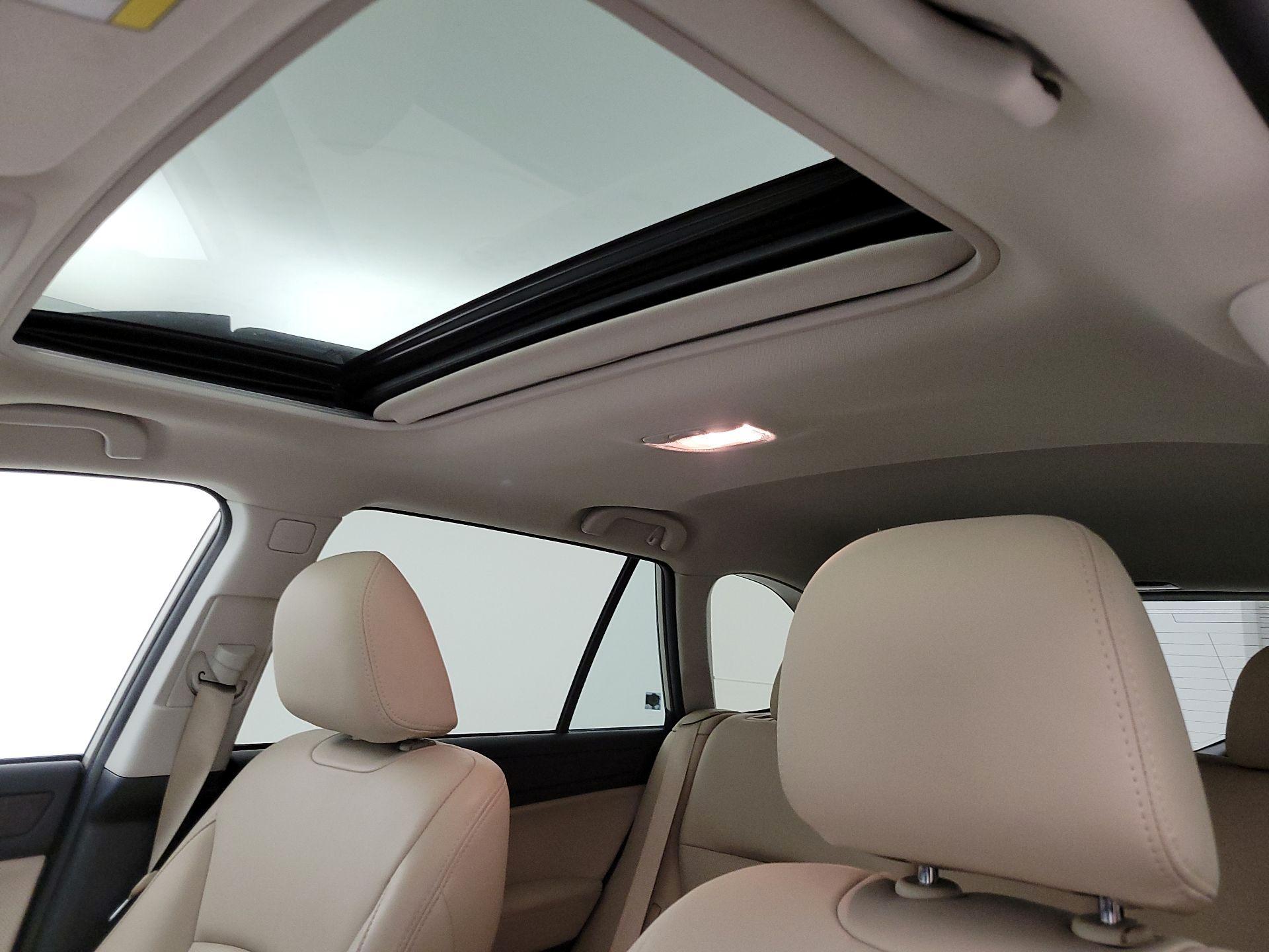 Thumbnail: 2015 Subaru Outback - 20