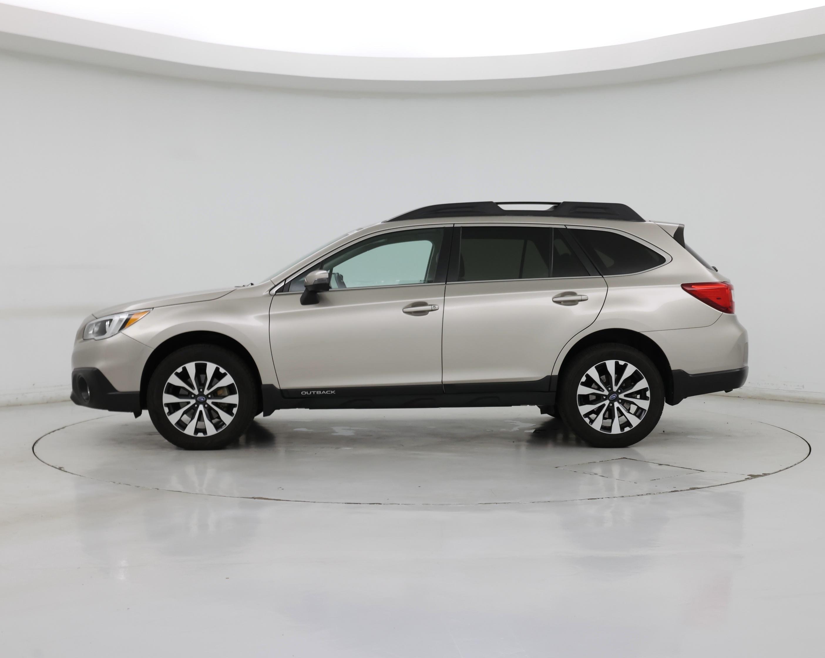 Thumbnail: 2015 Subaru Outback - 3
