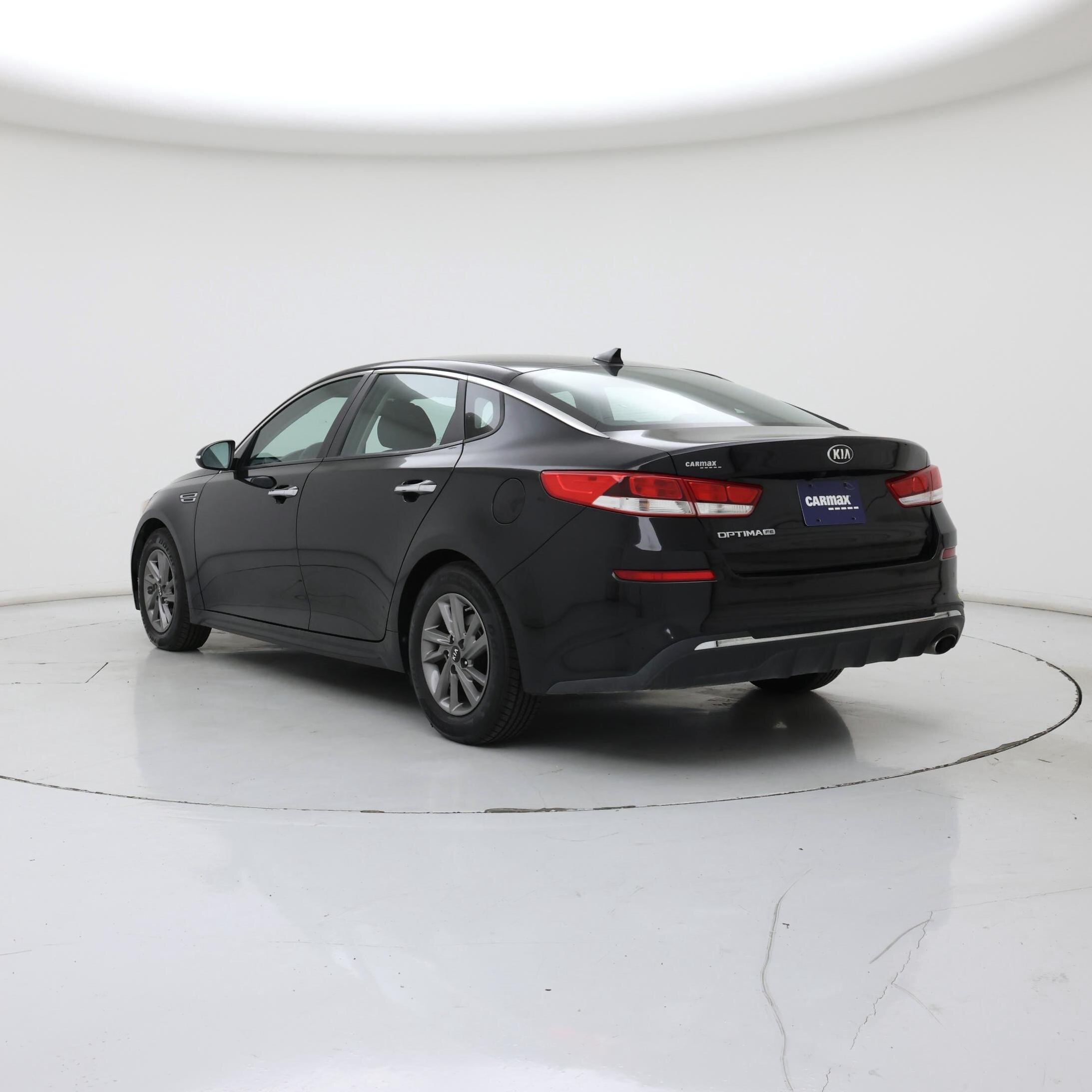 Thumbnail: 2020 Kia Optima - 2
