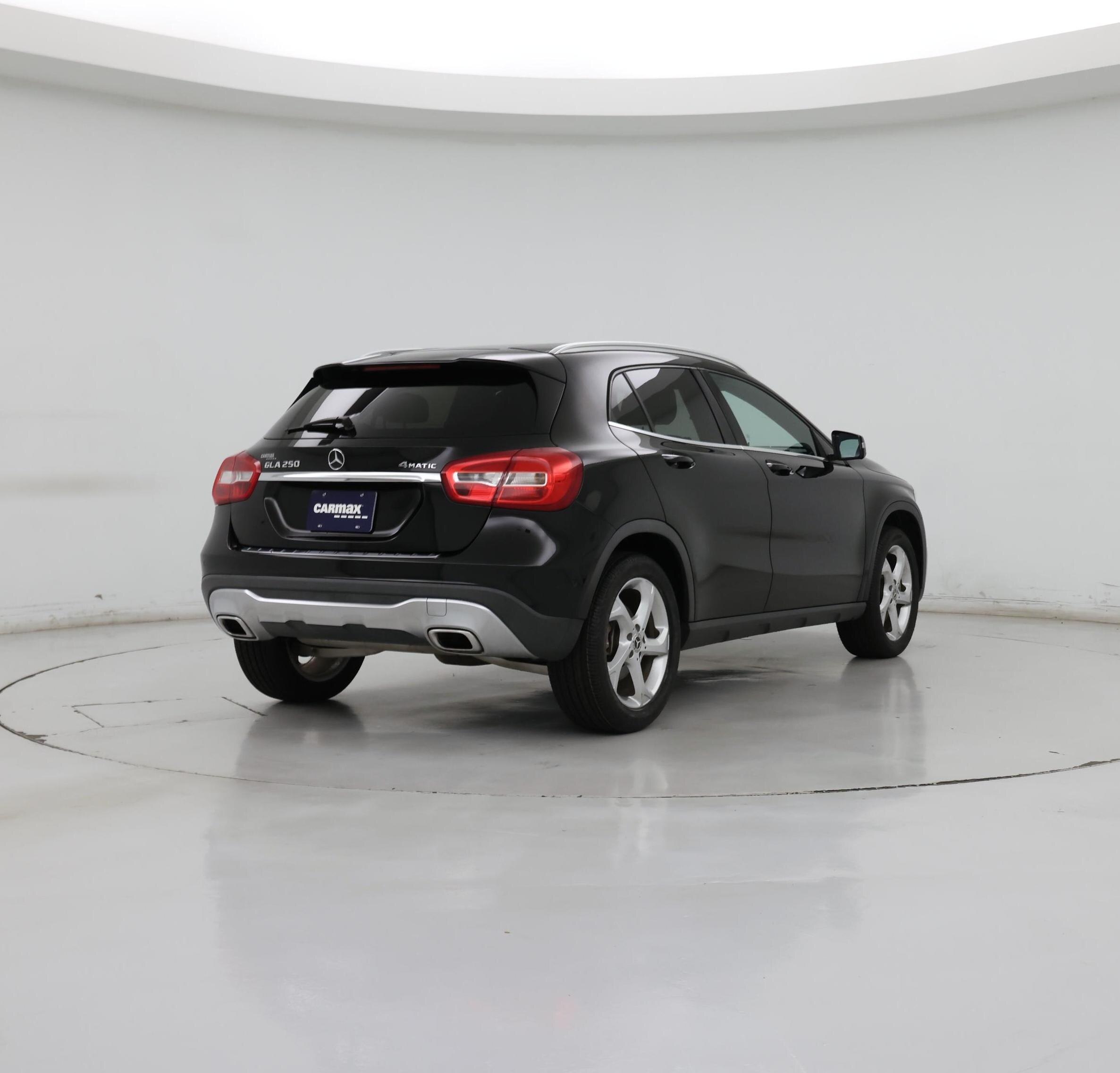 Thumbnail: 2019 Mercedes-Benz GLA - 8