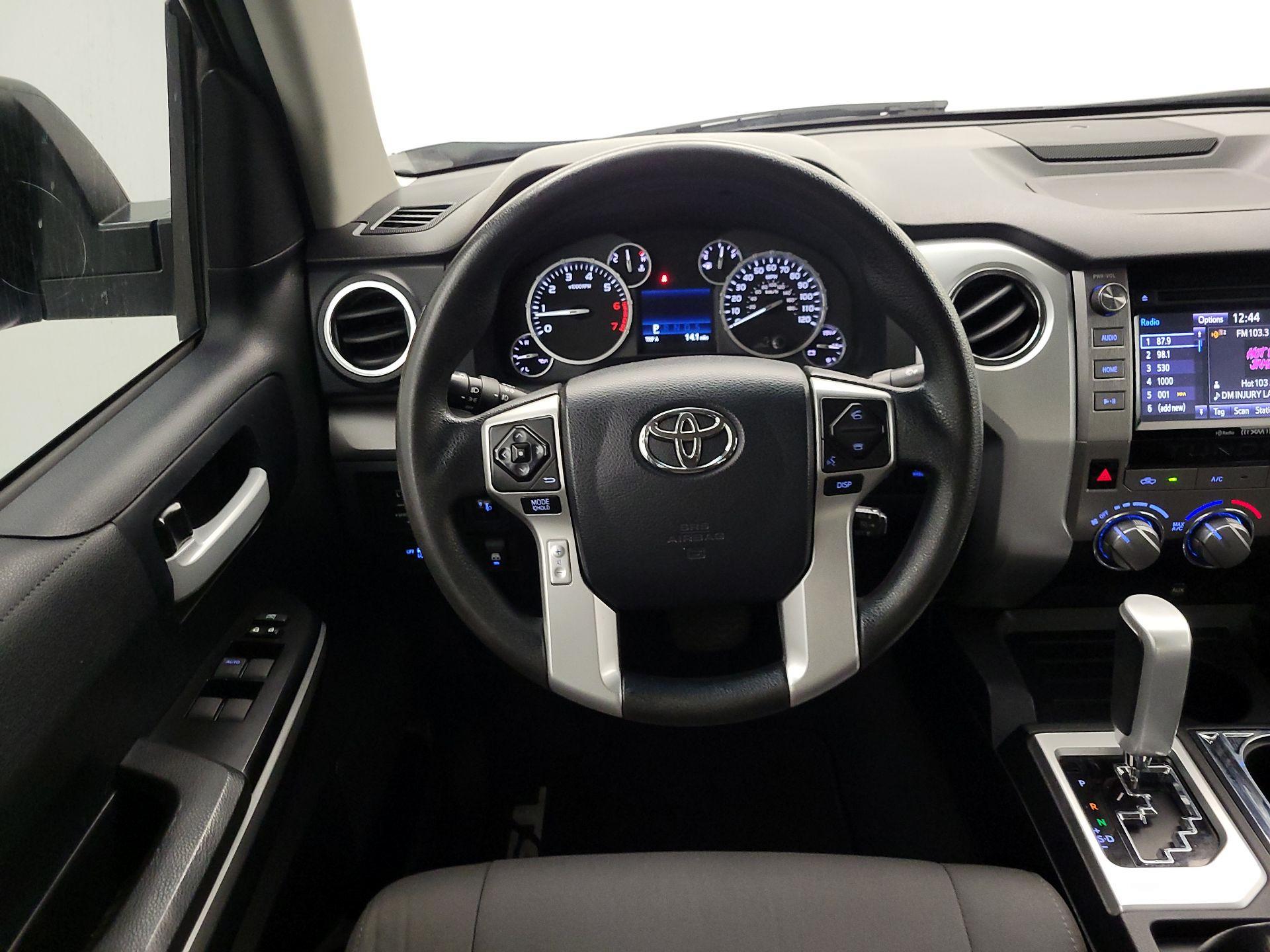 Thumbnail: 2014 Toyota Tundra - 10