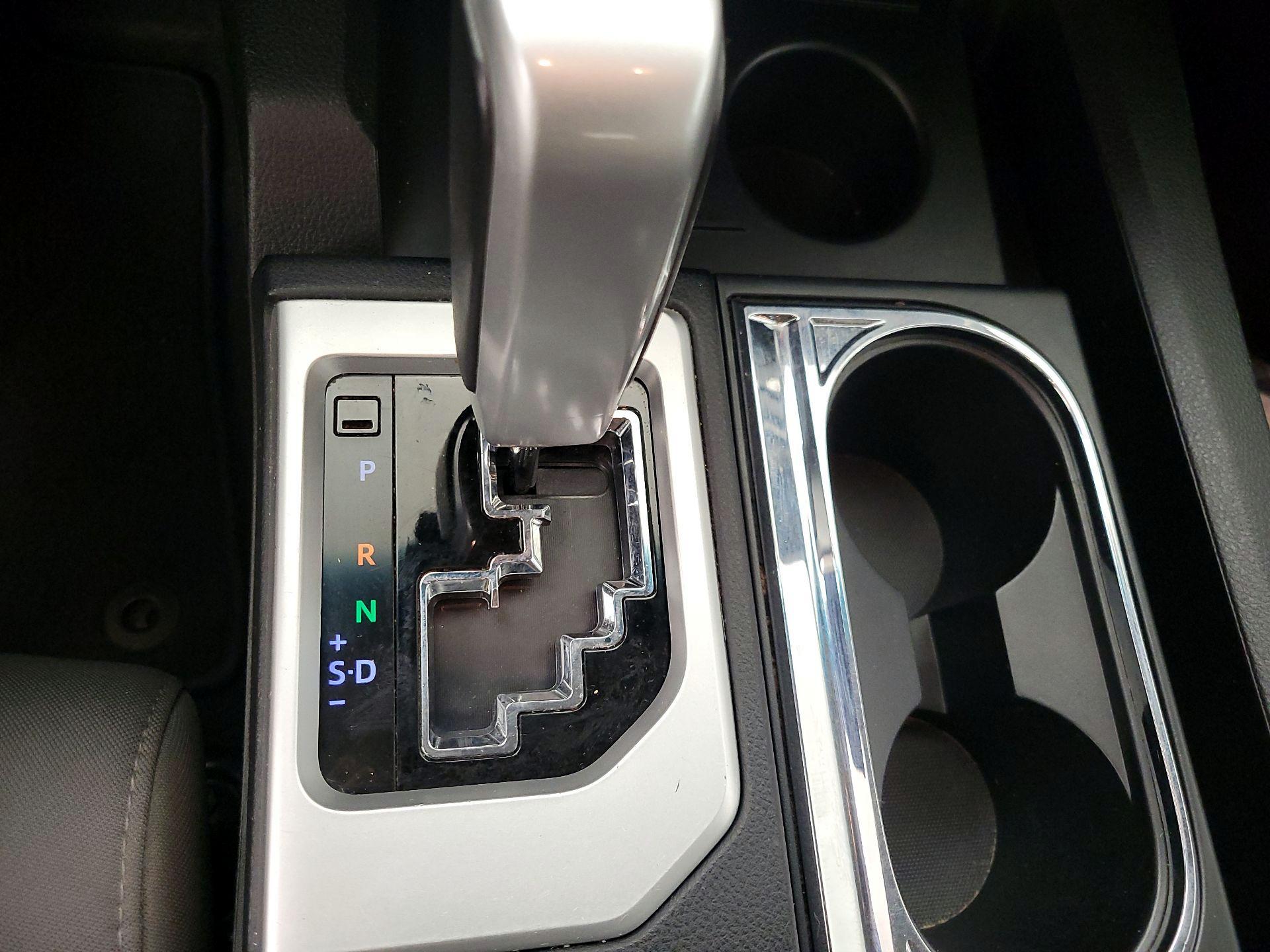 Thumbnail: 2014 Toyota Tundra - 17