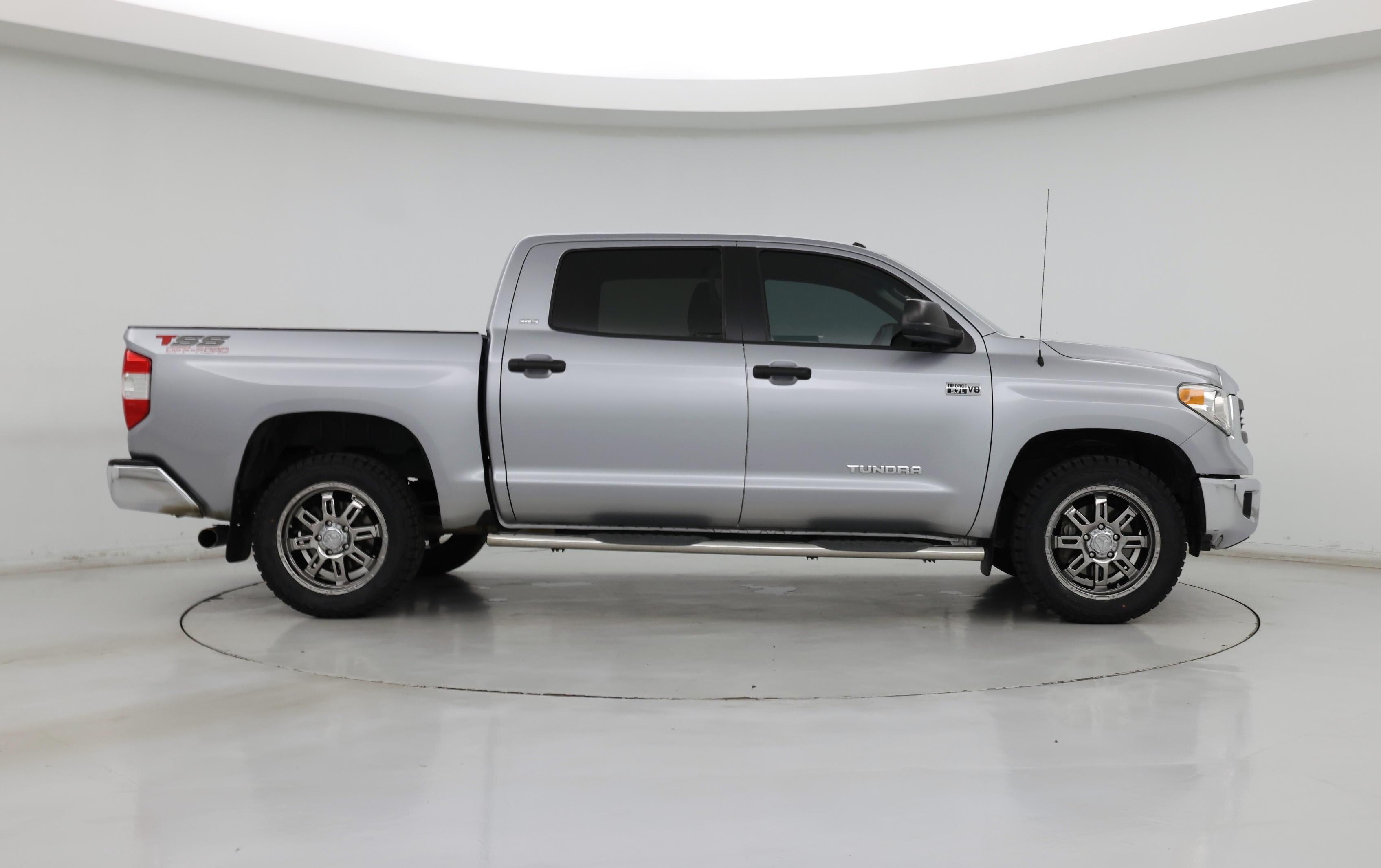 Thumbnail: 2014 Toyota Tundra - 7