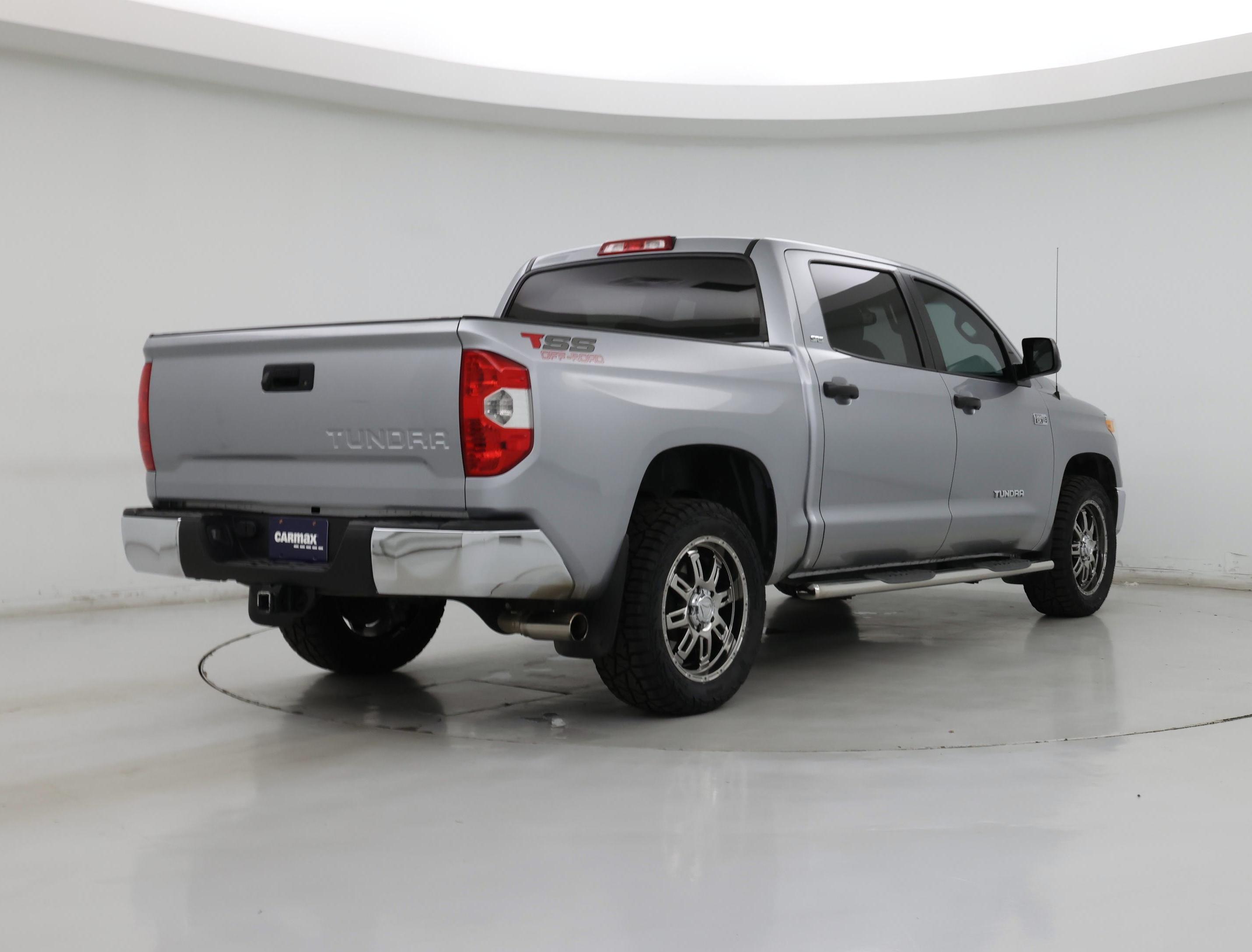 Thumbnail: 2014 Toyota Tundra - 8