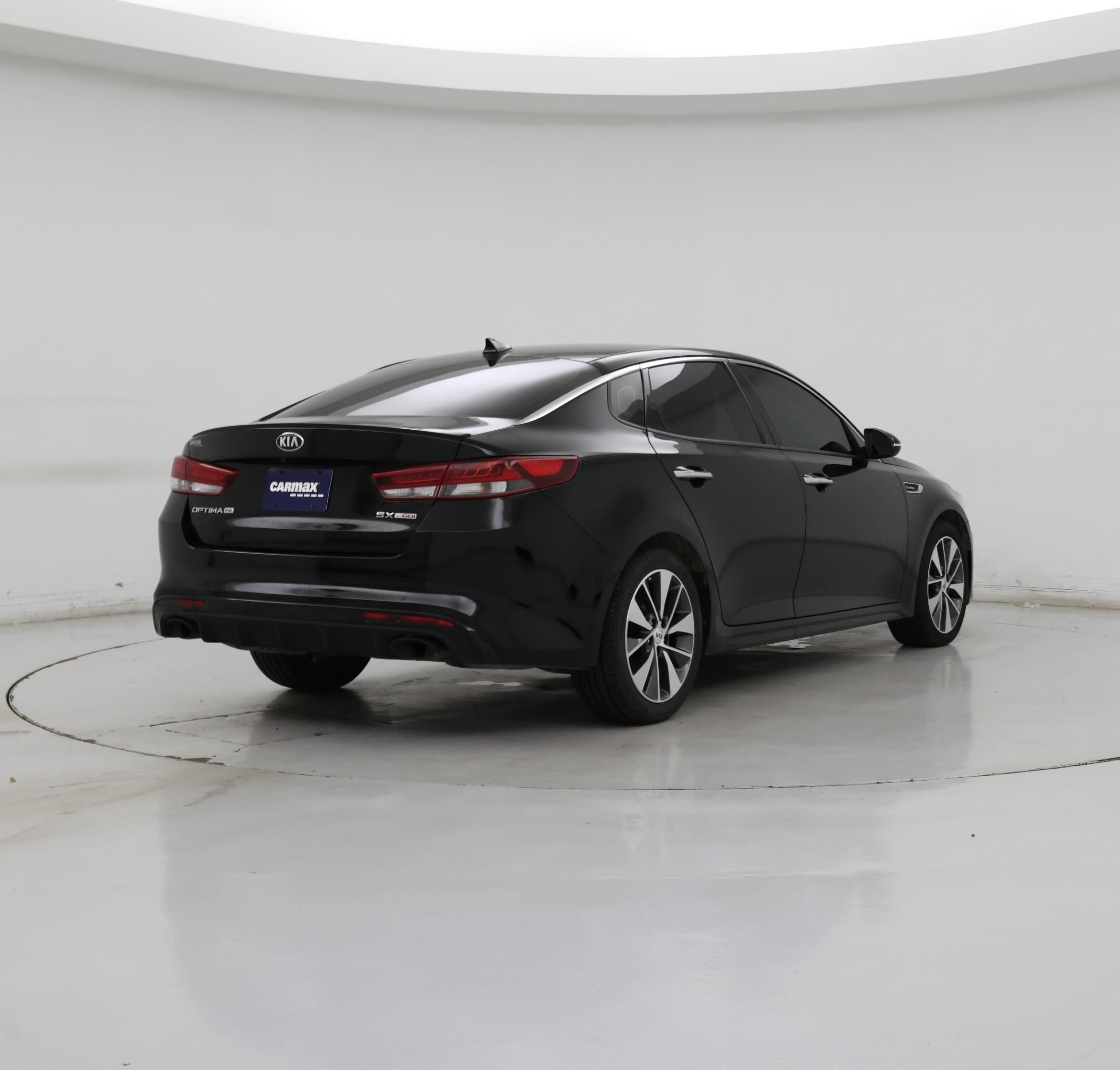 Thumbnail: 2016 Kia Optima - 8