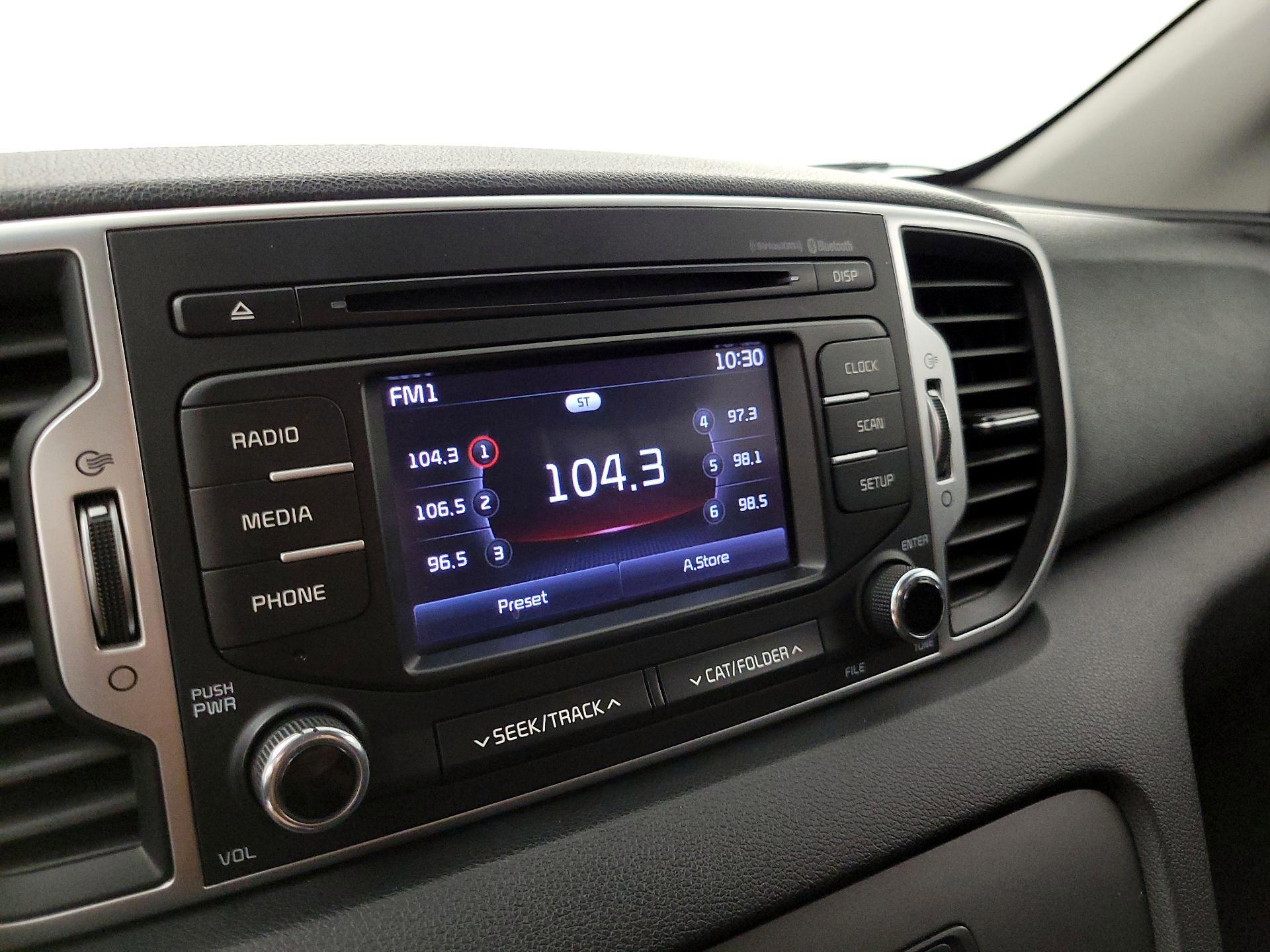Thumbnail: 2017 Kia Sportage - 15