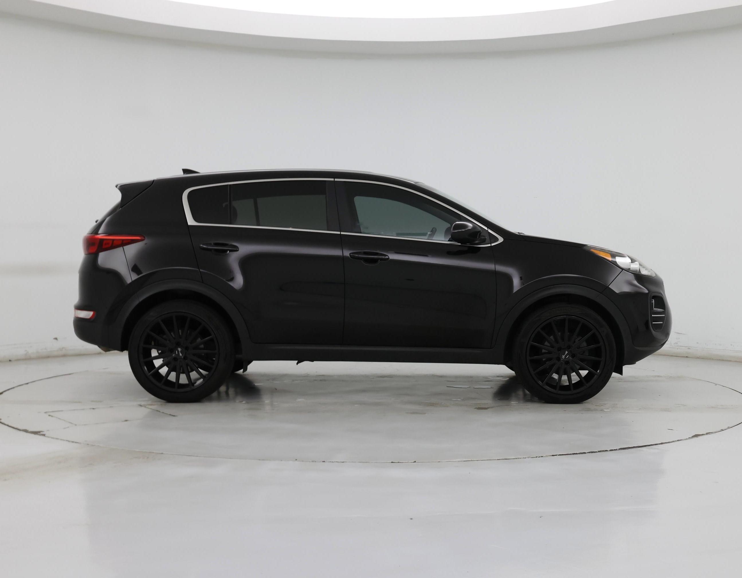 Thumbnail: 2017 Kia Sportage - 7