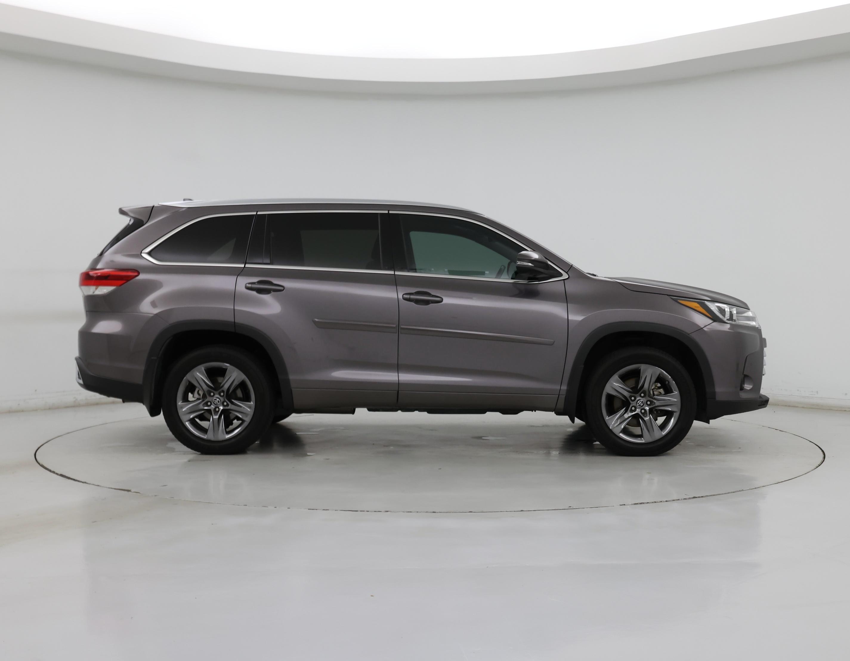 Thumbnail: 2019 Toyota Highlander - 7