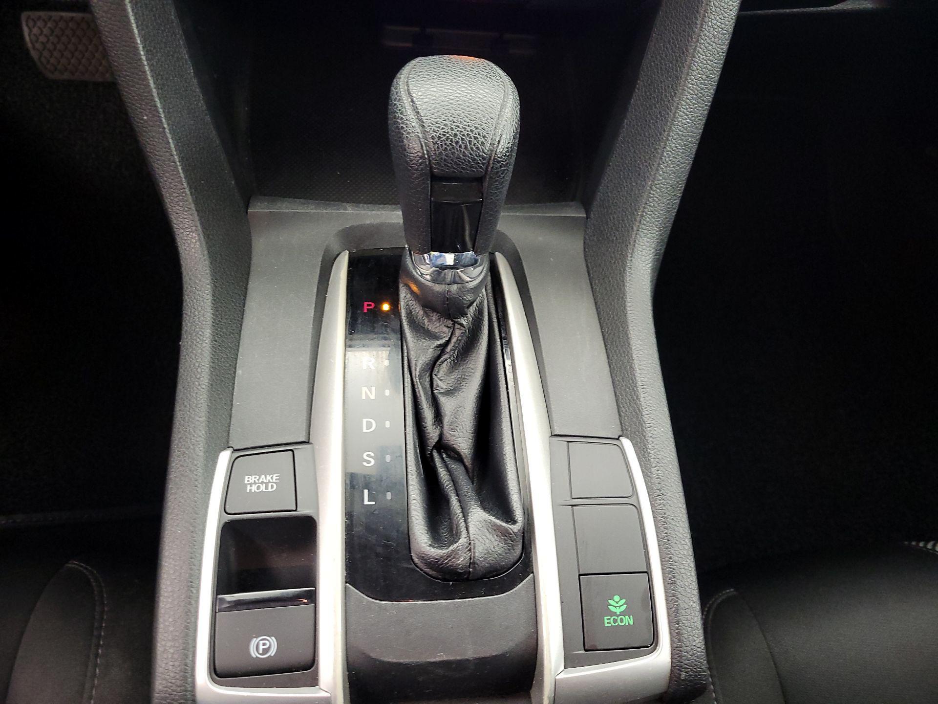Thumbnail: 2016 Honda Civic - 17