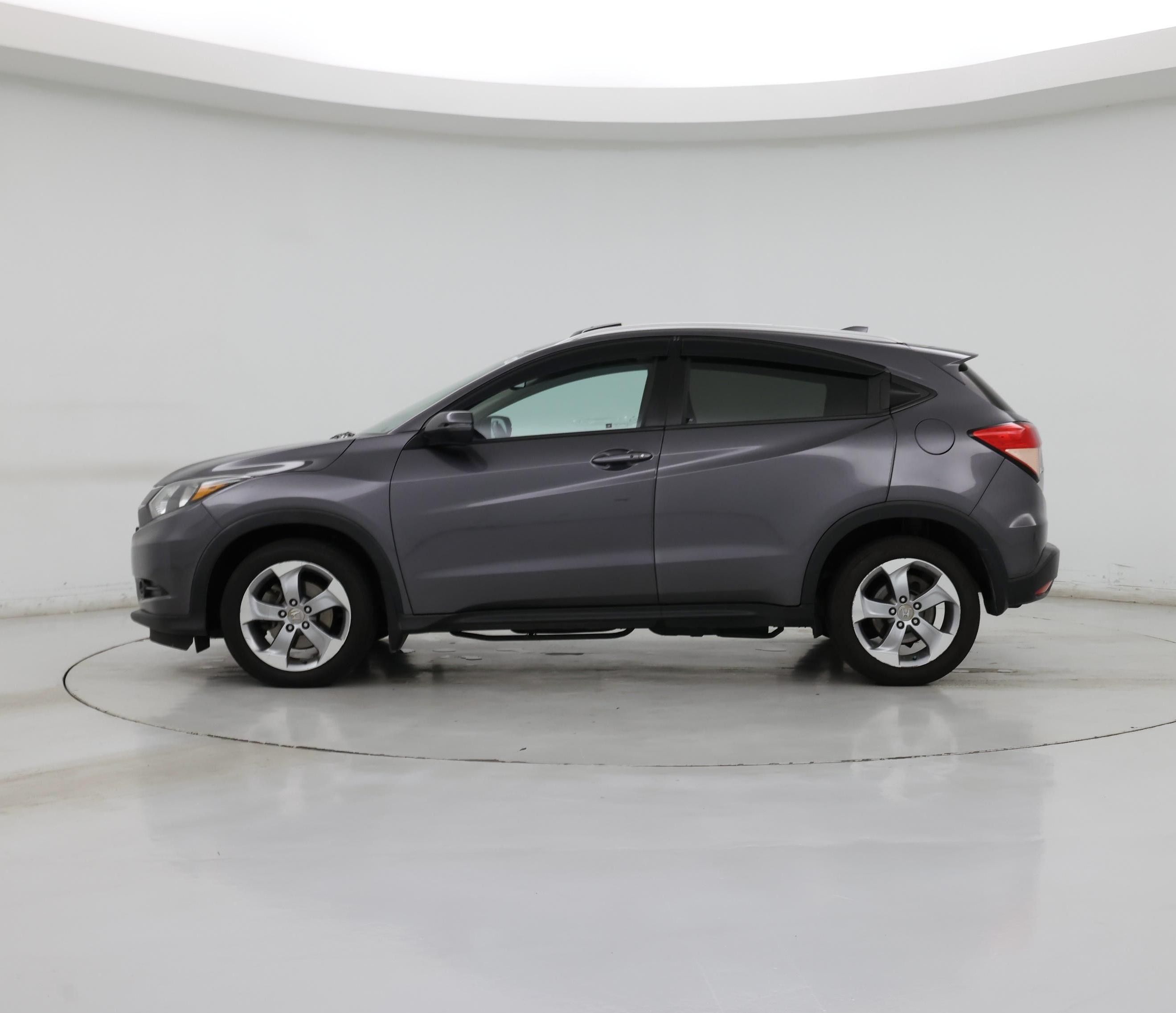 Thumbnail: 2016 Honda HR-V - 3