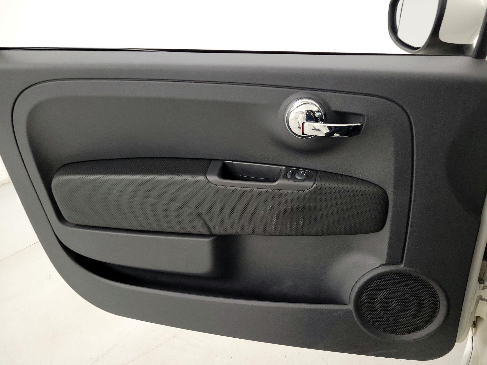 Thumbnail: 2015 Fiat 500 - 12