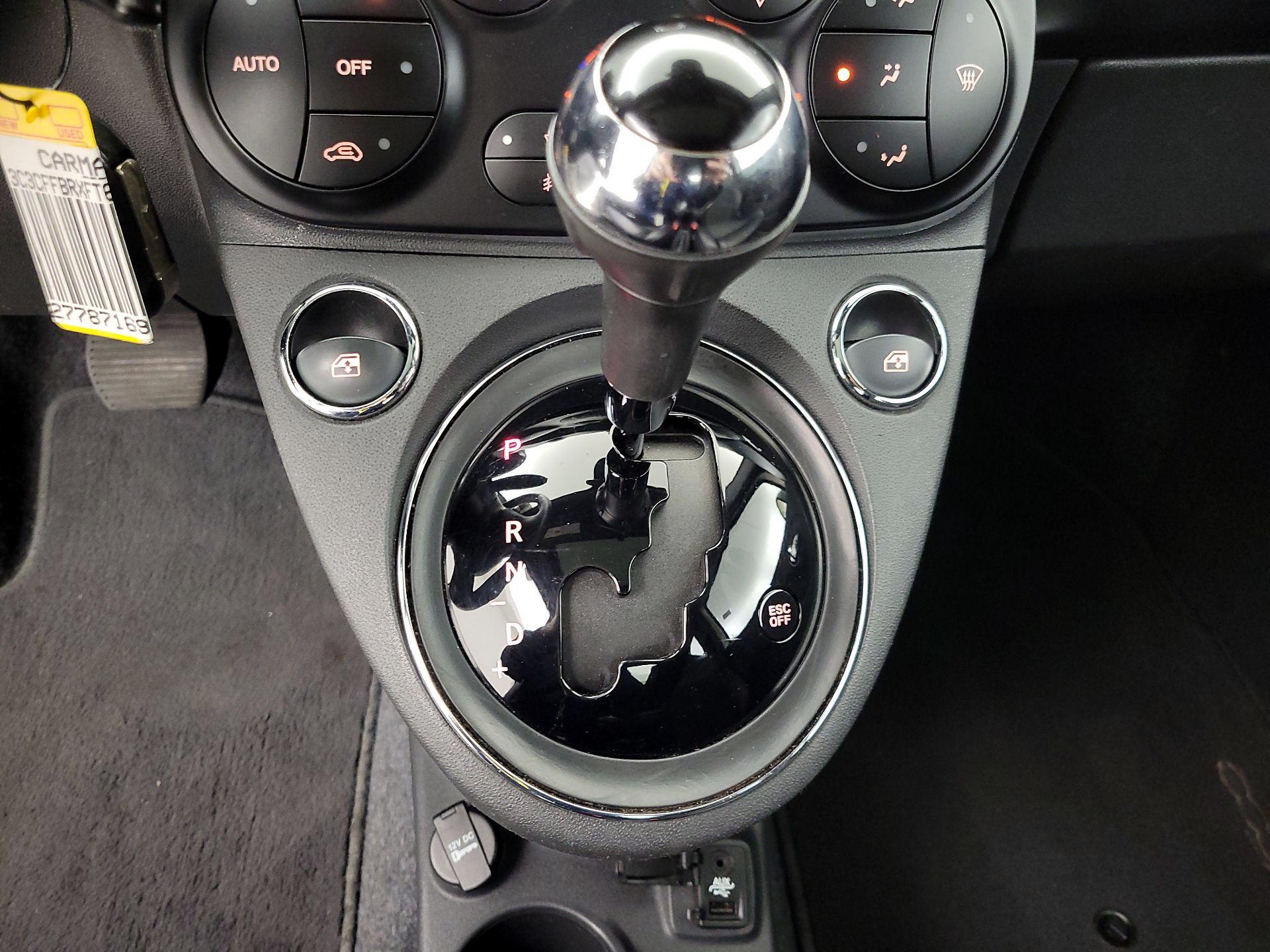 Thumbnail: 2015 Fiat 500 - 15