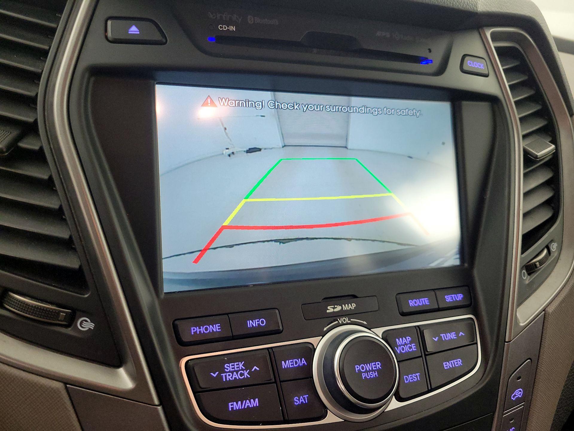 Thumbnail: 2014 Hyundai Santa Fe - 14