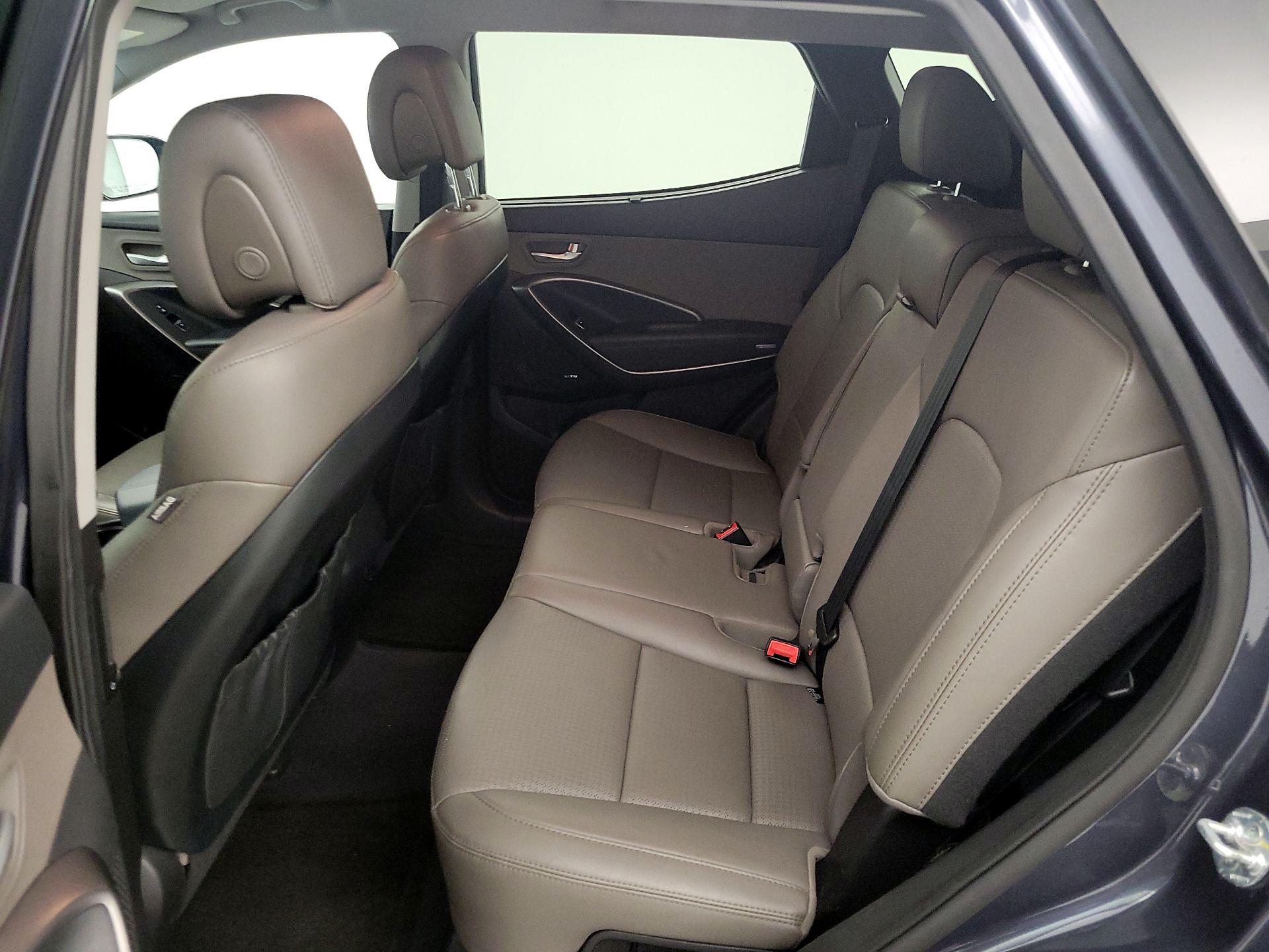 Thumbnail: 2014 Hyundai Santa Fe - 19