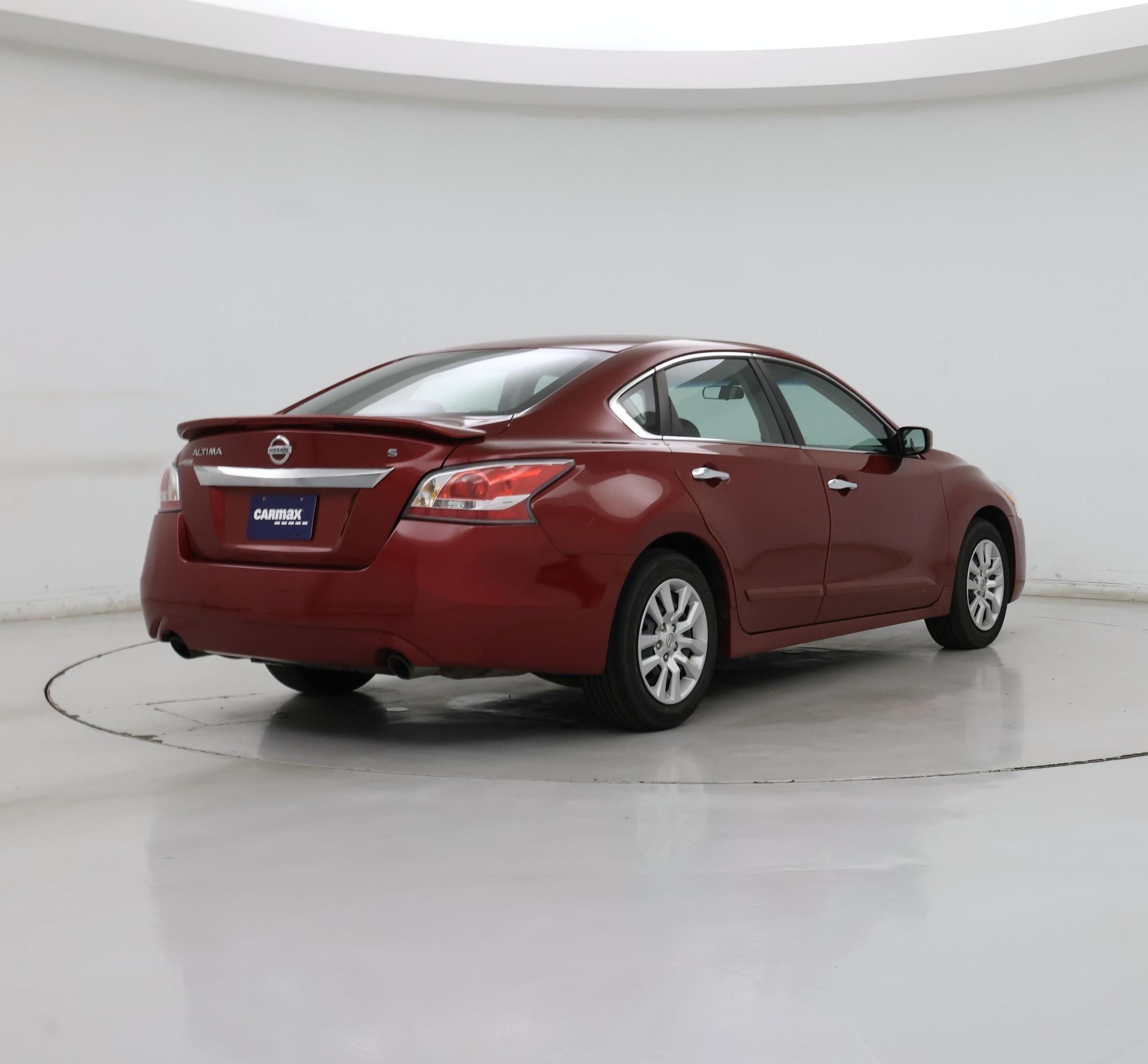 Thumbnail: 2015 Nissan Altima - 8