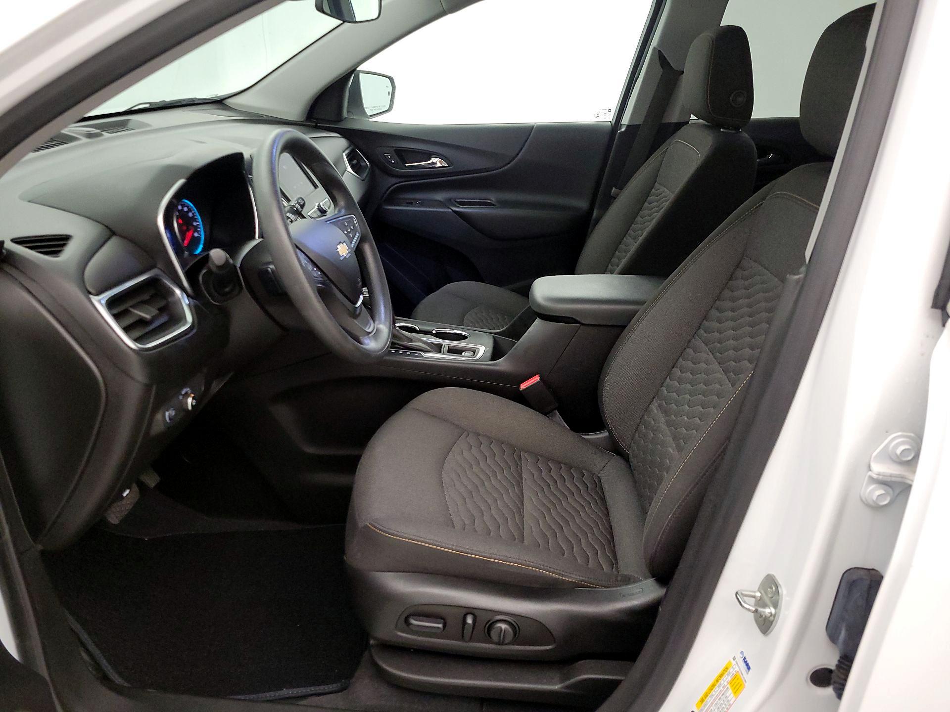 Thumbnail: 2021 Chevrolet Equinox - 11