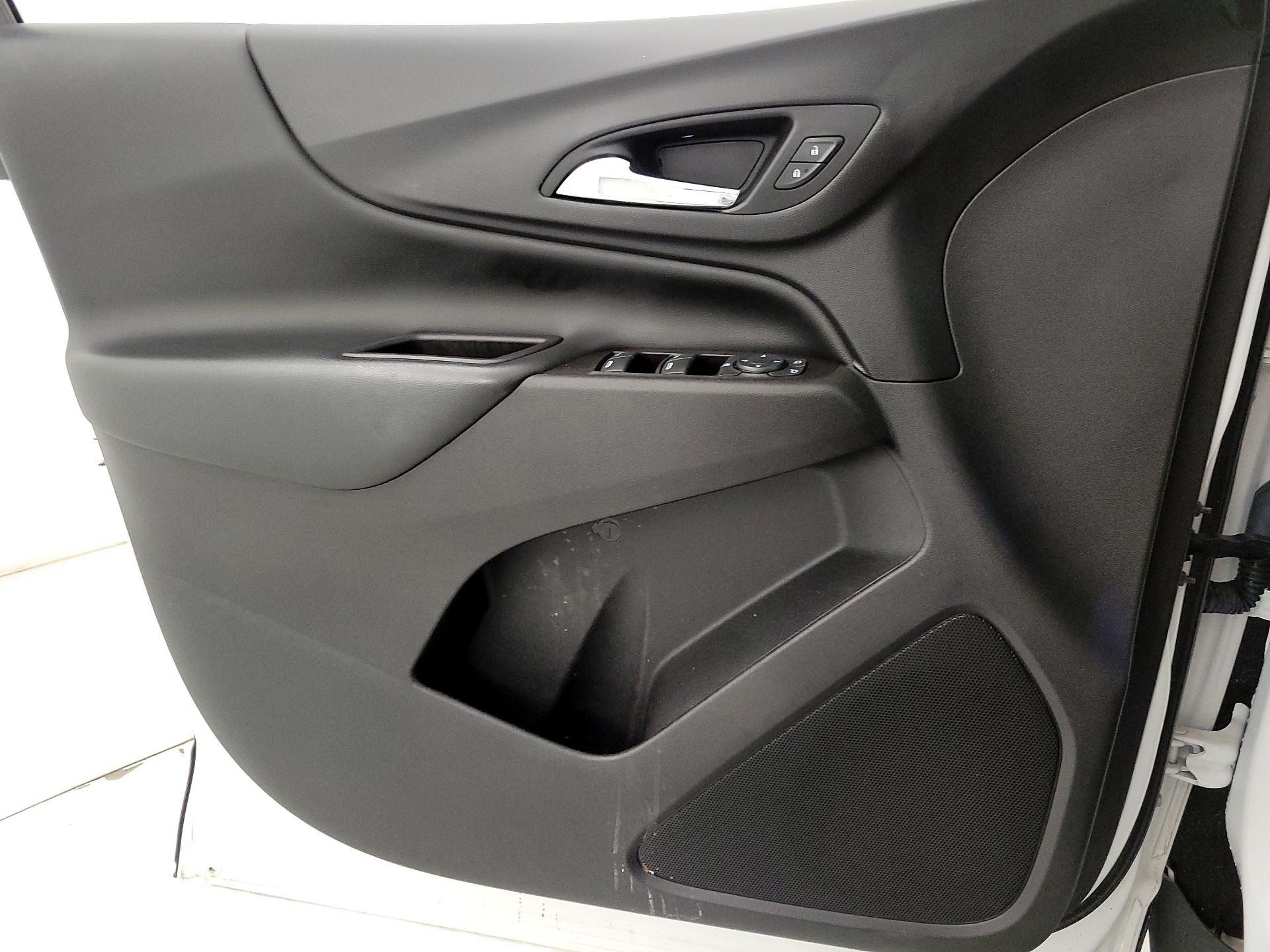 Thumbnail: 2021 Chevrolet Equinox - 12