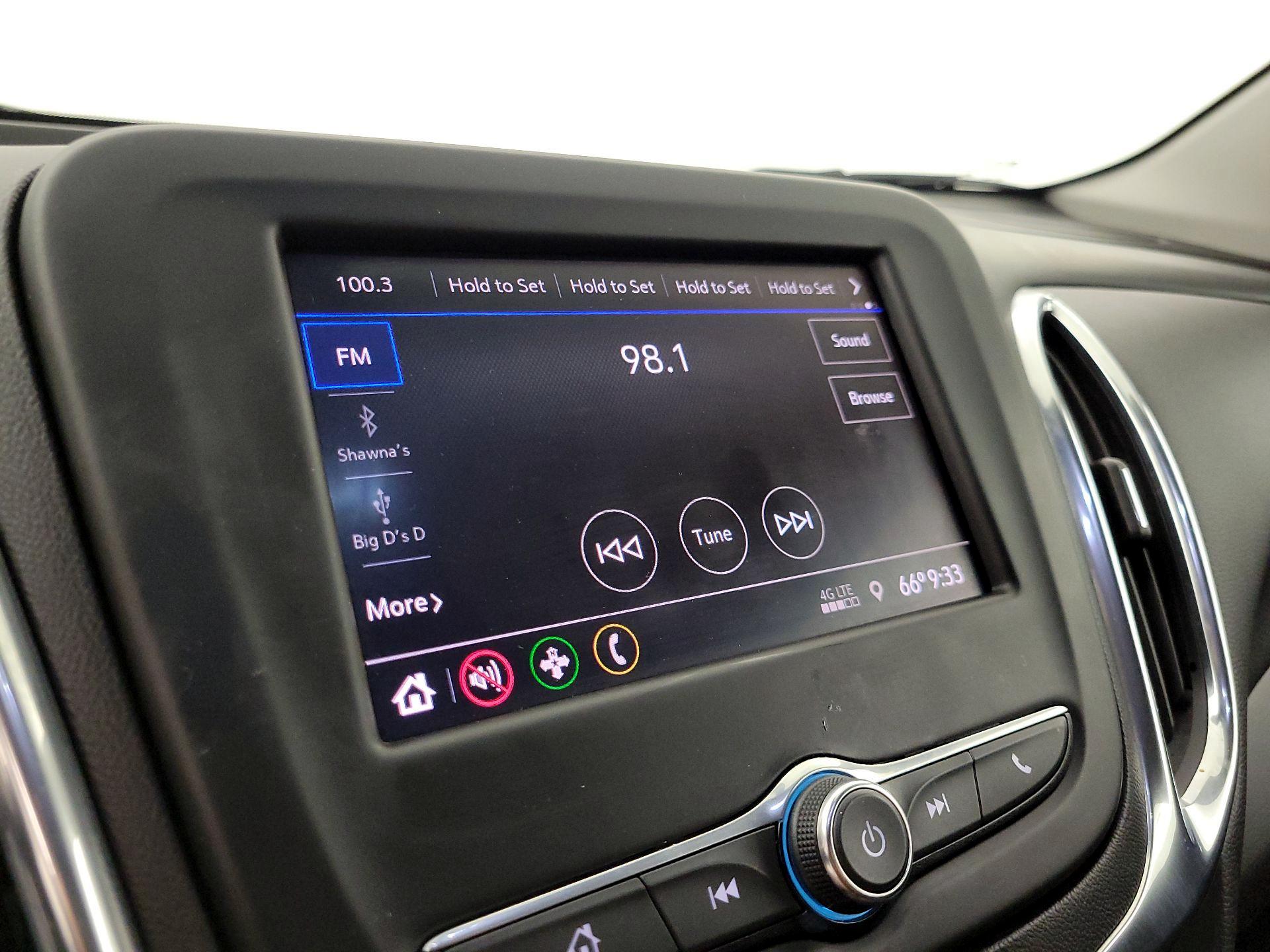 Thumbnail: 2021 Chevrolet Equinox - 15
