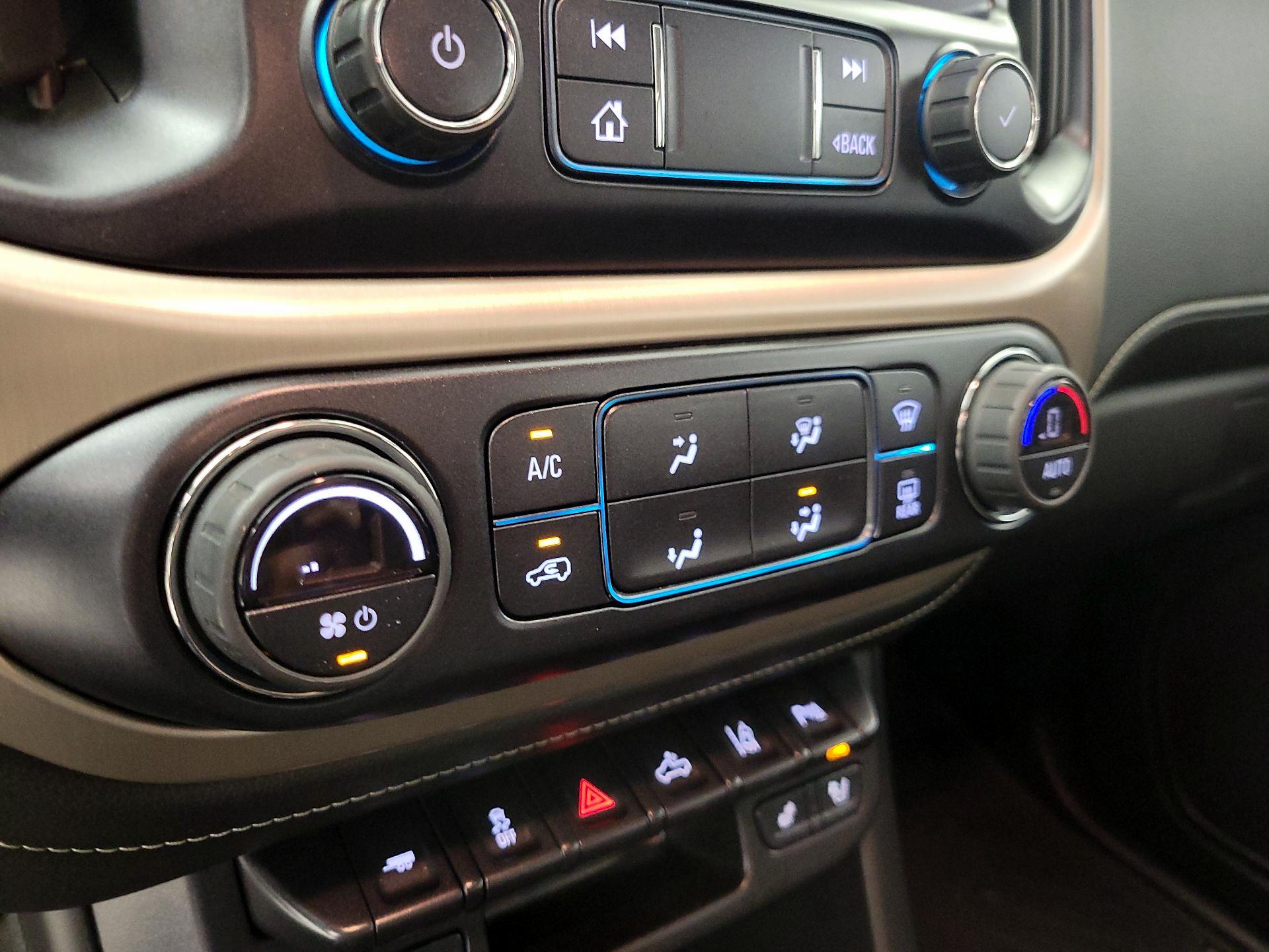 Thumbnail: 2022 GMC Canyon - 16
