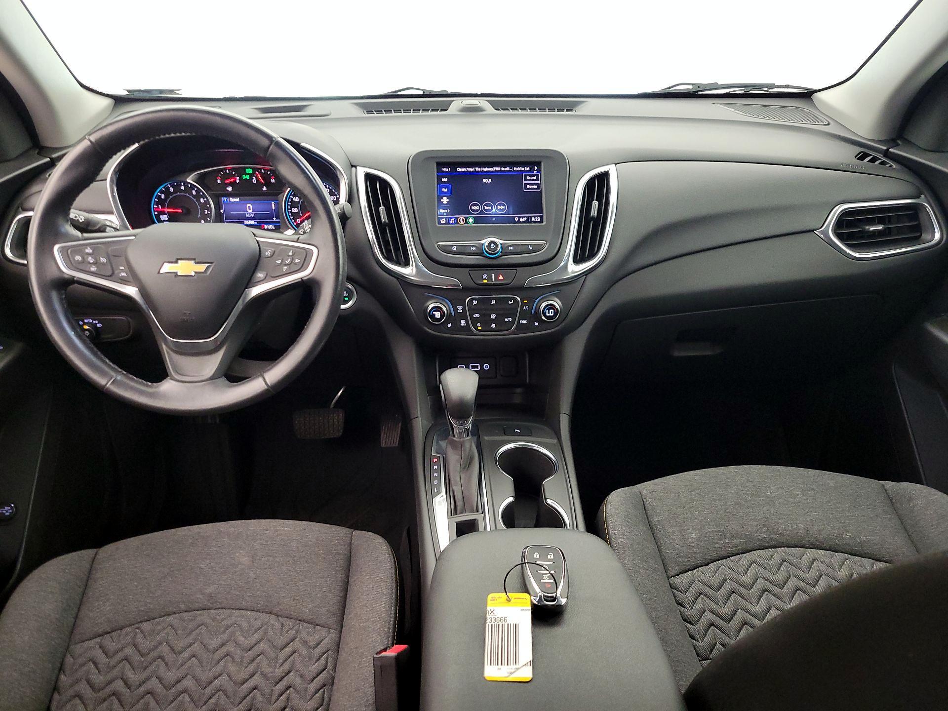 Thumbnail: 2022 Chevrolet Equinox - 9