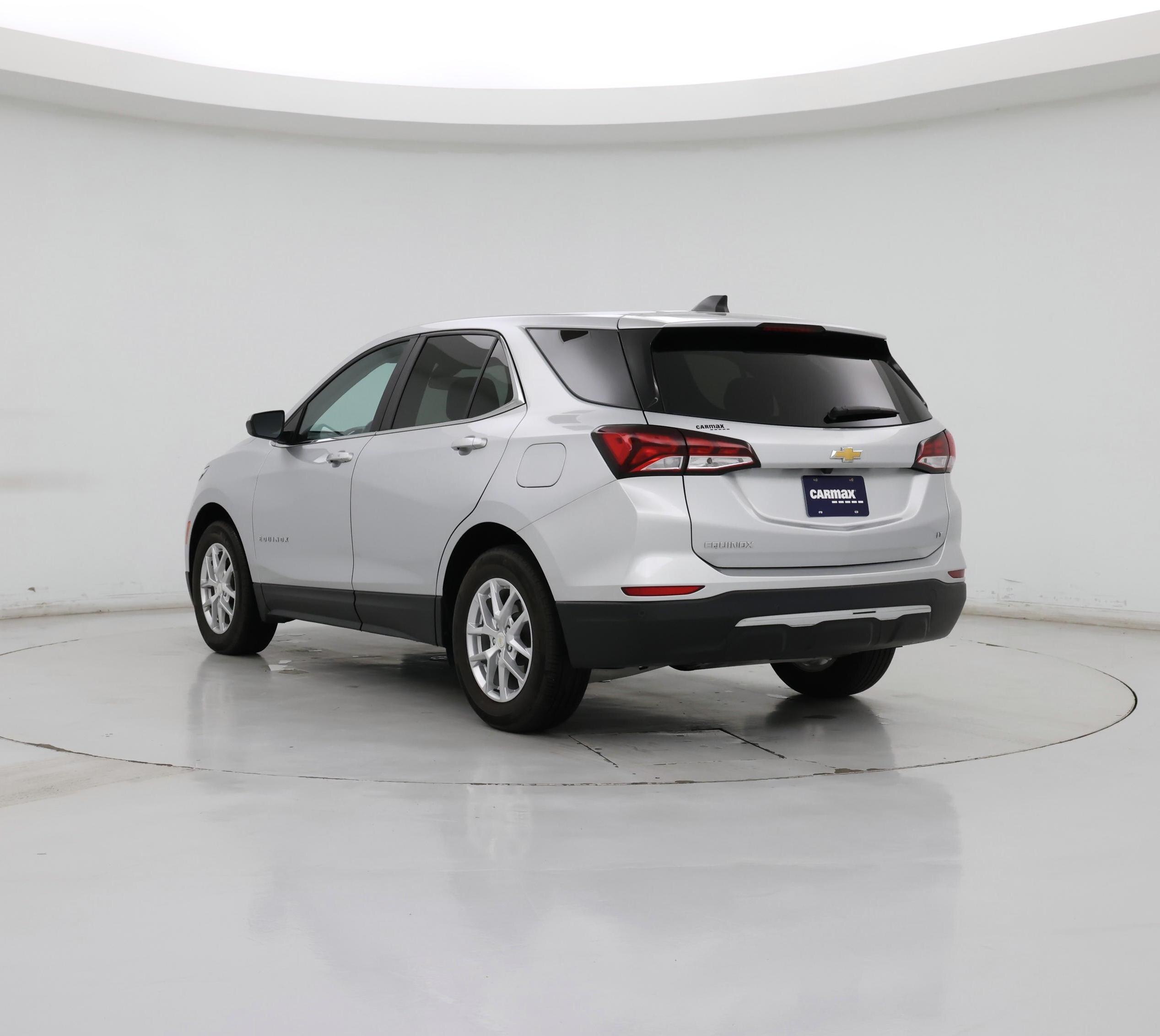 Thumbnail: 2022 Chevrolet Equinox - 2