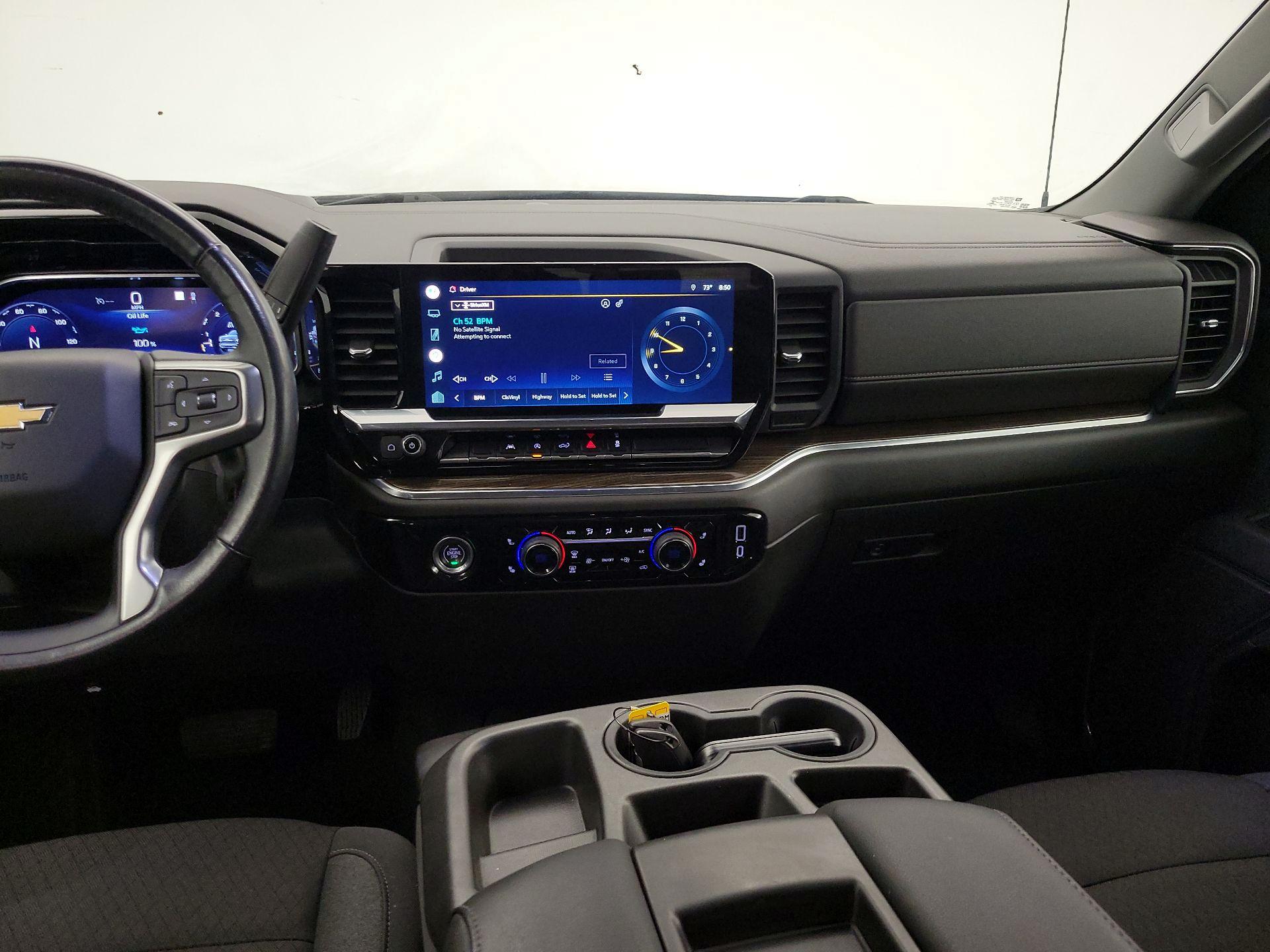Thumbnail: 2022 Chevrolet Silverado 1500 - 9