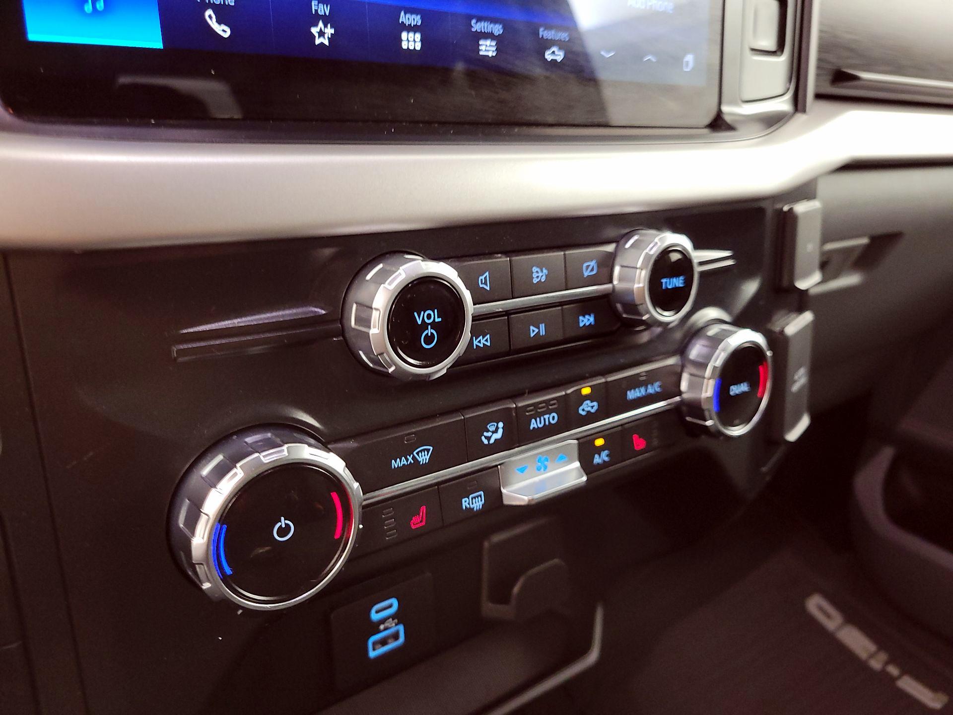 Thumbnail: 2022 Ford F-150 - 16